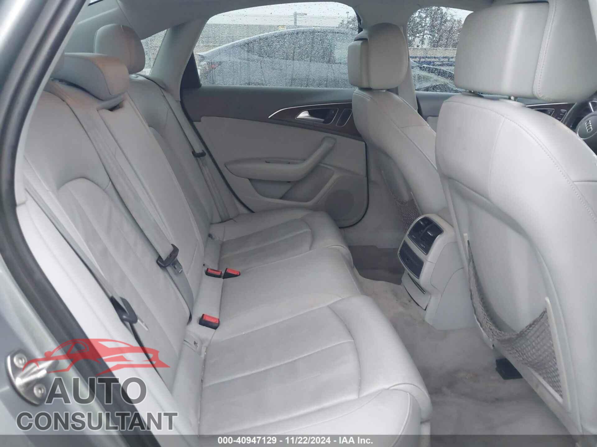 AUDI A6 2012 - WAUDFAFC0CN132350