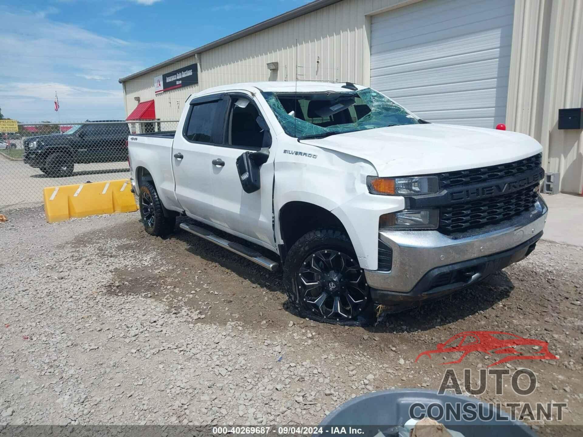 CHEVROLET SILVERADO 1500 2019 - 3GCUYAEF7KG269852