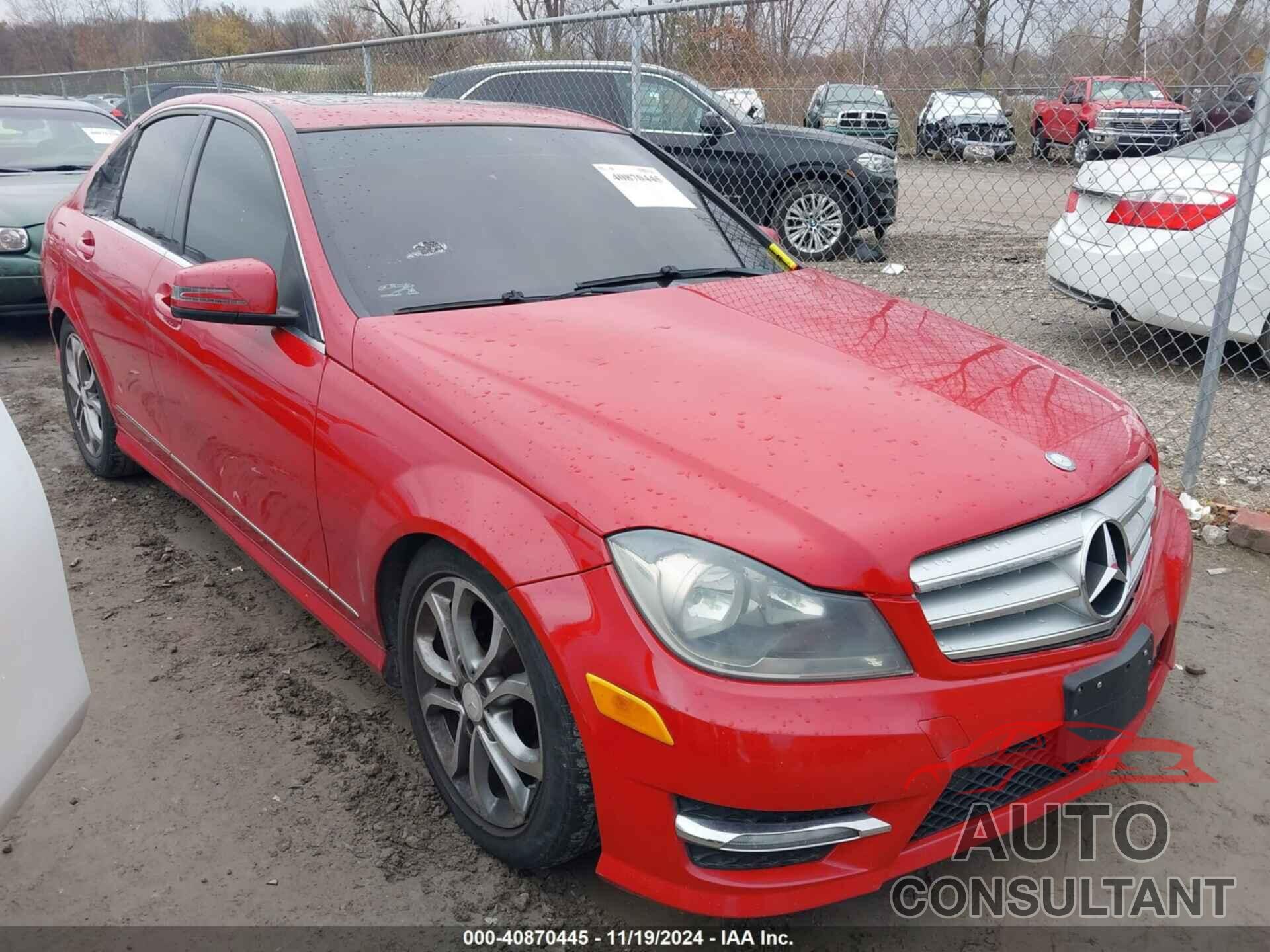 MERCEDES-BENZ C 300 2012 - WDDGF8BB6CF919793