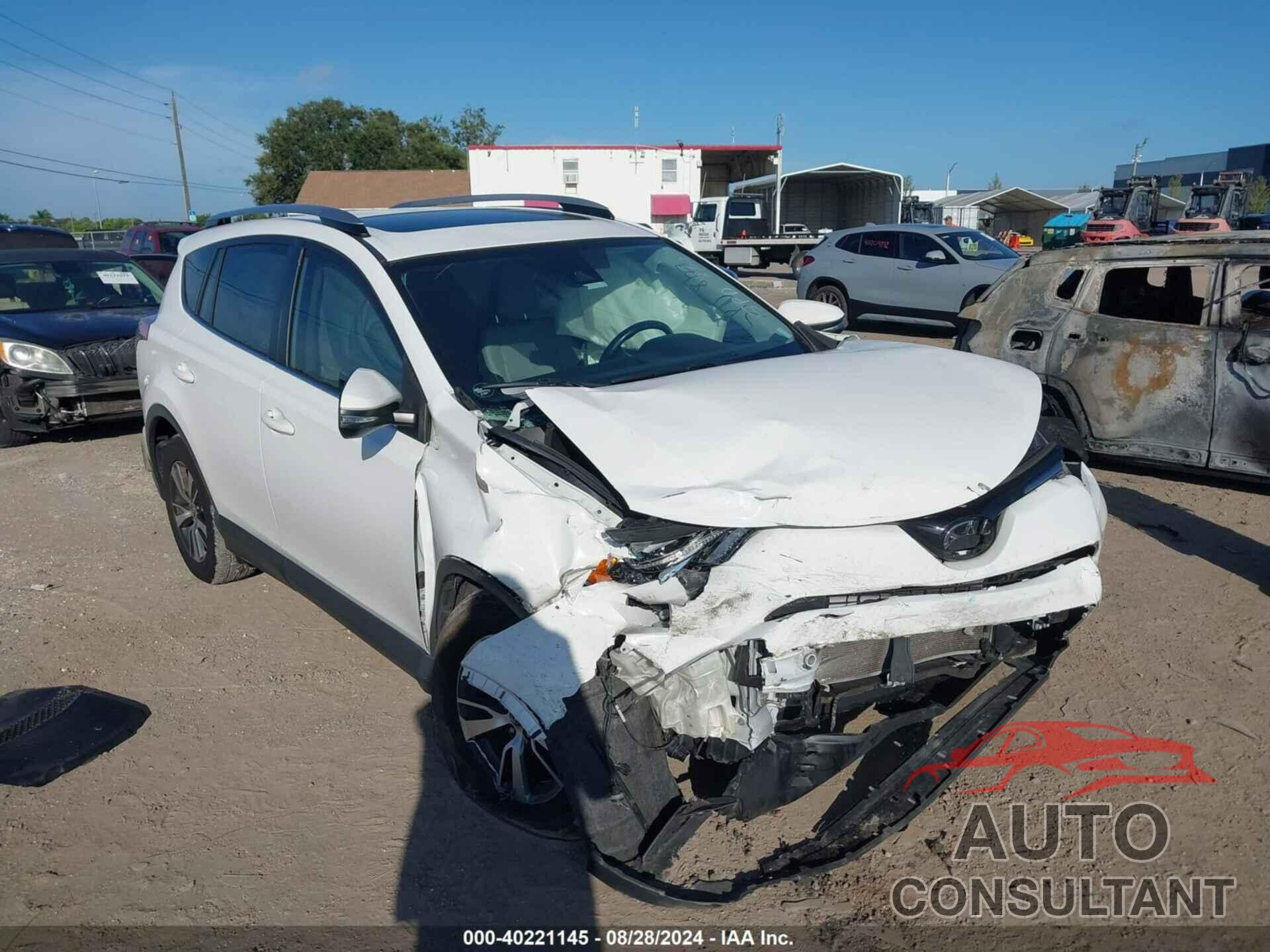 TOYOTA RAV4 2018 - JTMWFREV2JJ186962