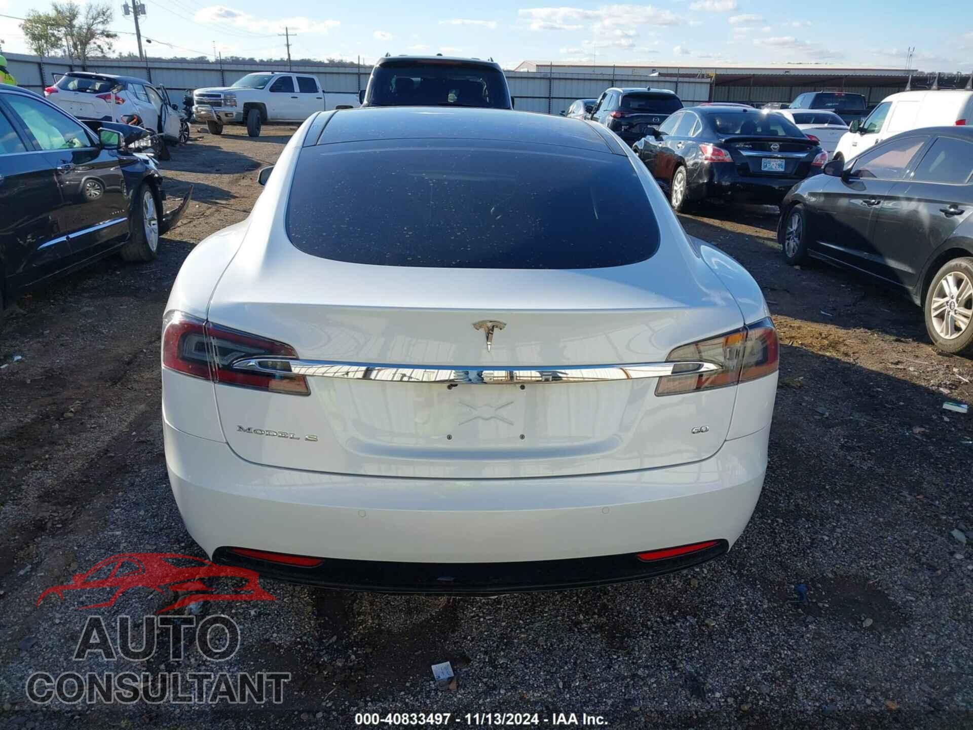TESLA MODEL S 2016 - 5YJSA1E11GF170103