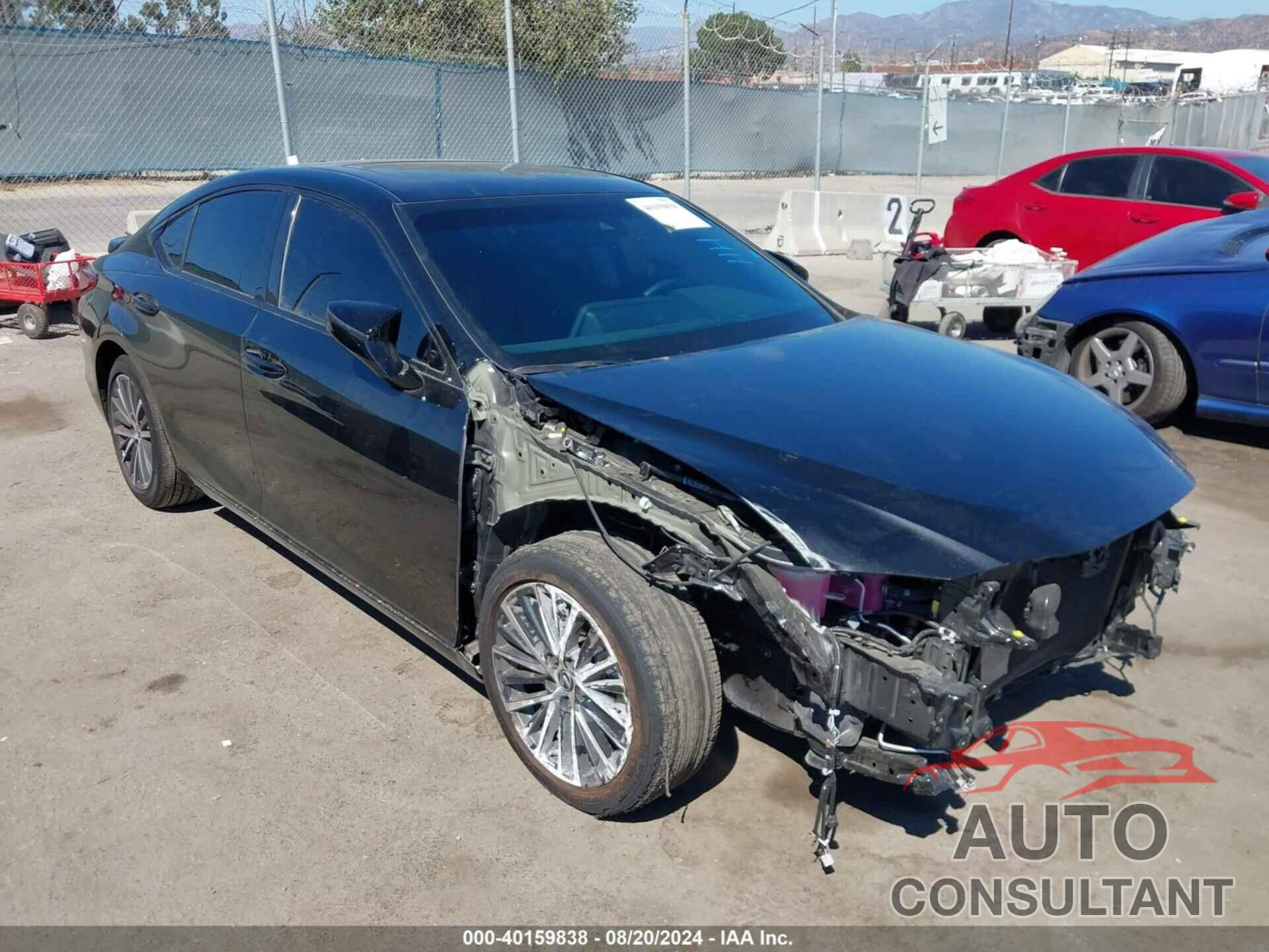 LEXUS ES 300H 2024 - 58ADA1C12RU045136