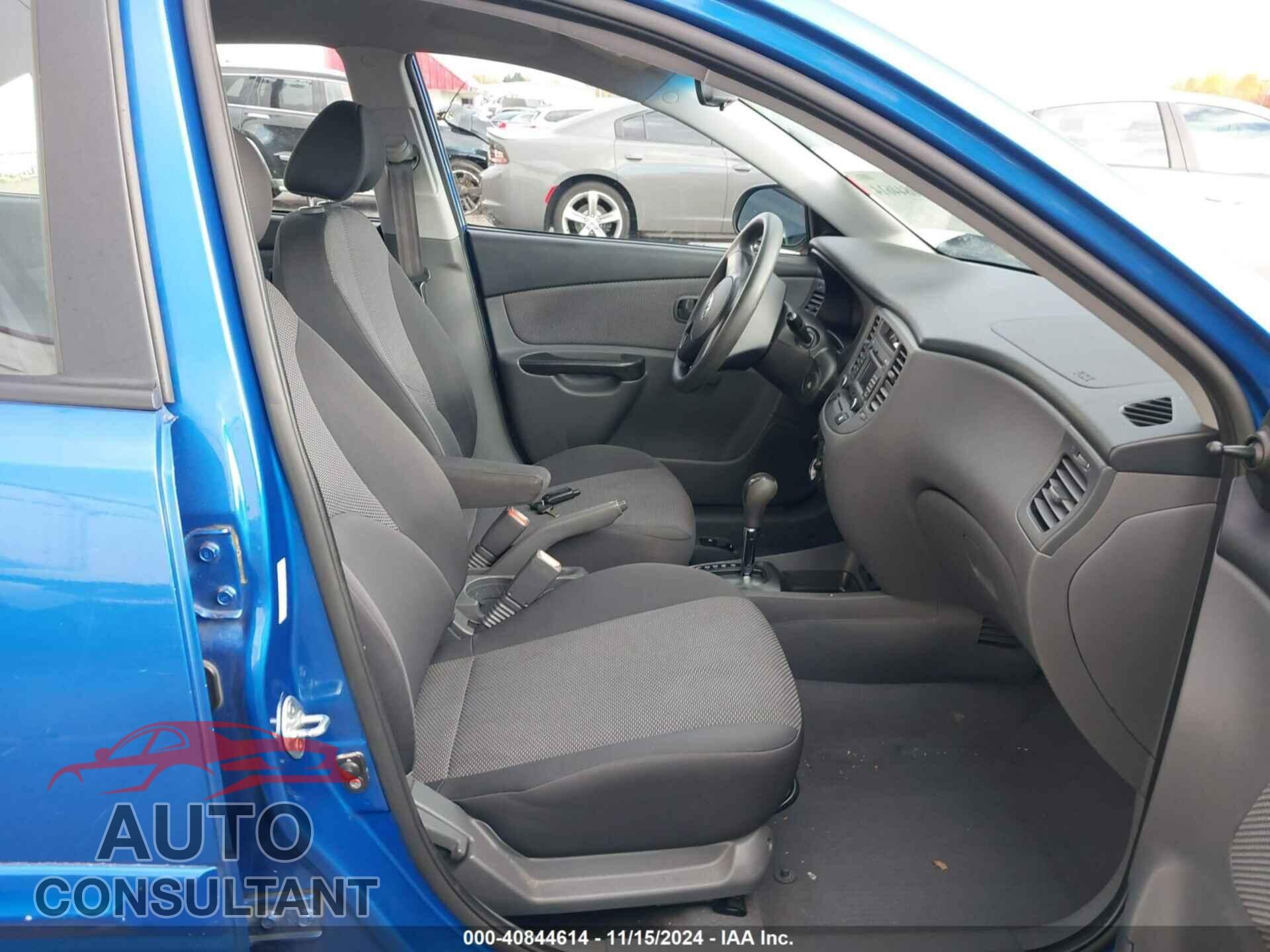 KIA RIO 2010 - KNADH4A34A6670656