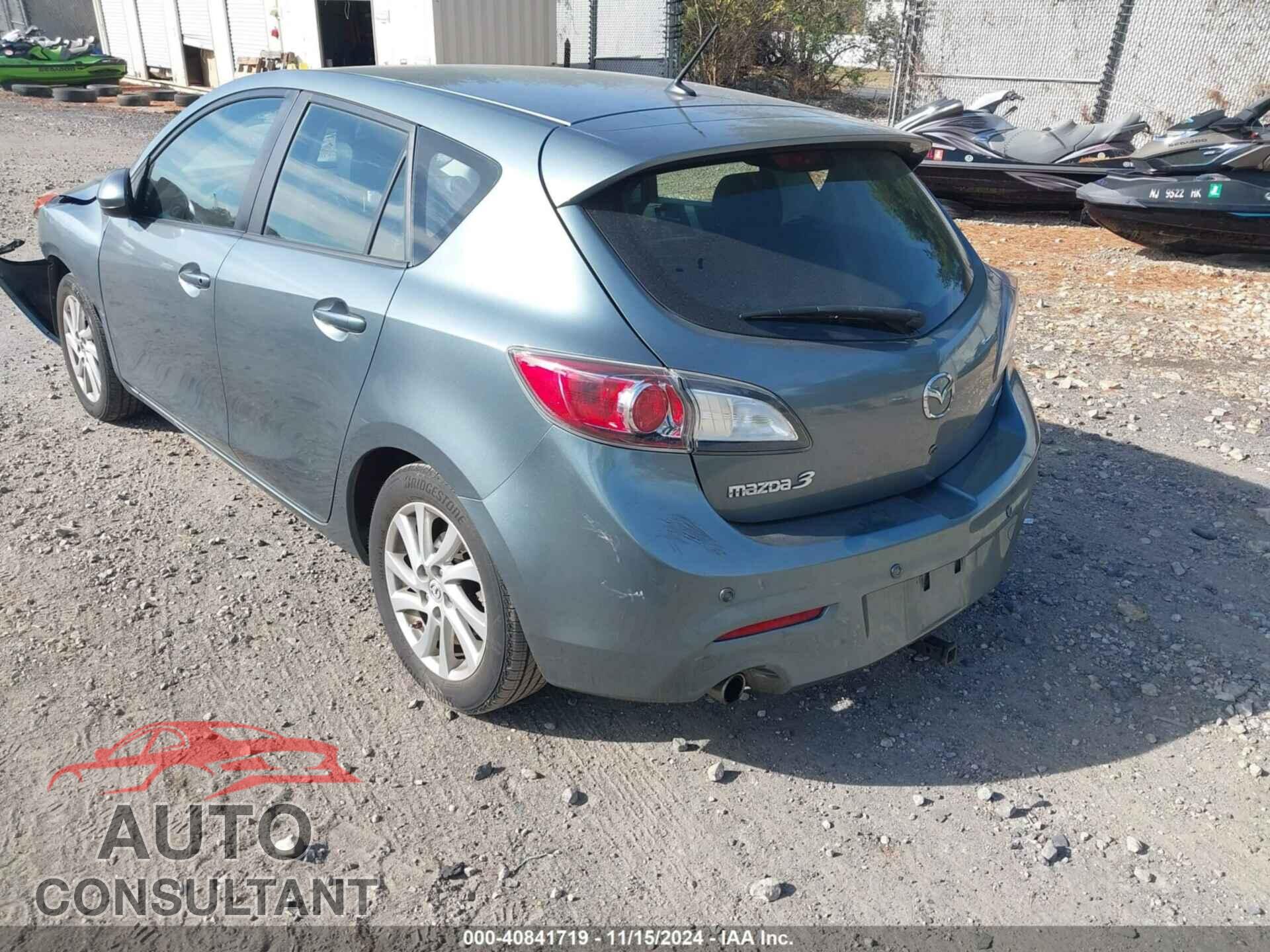 MAZDA MAZDA3 2012 - JM1BL1M85C1566689