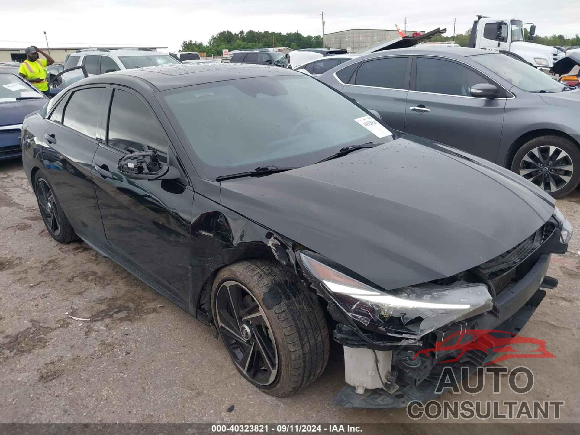 HYUNDAI ELANTRA 2022 - KMHLR4AF1NU277832