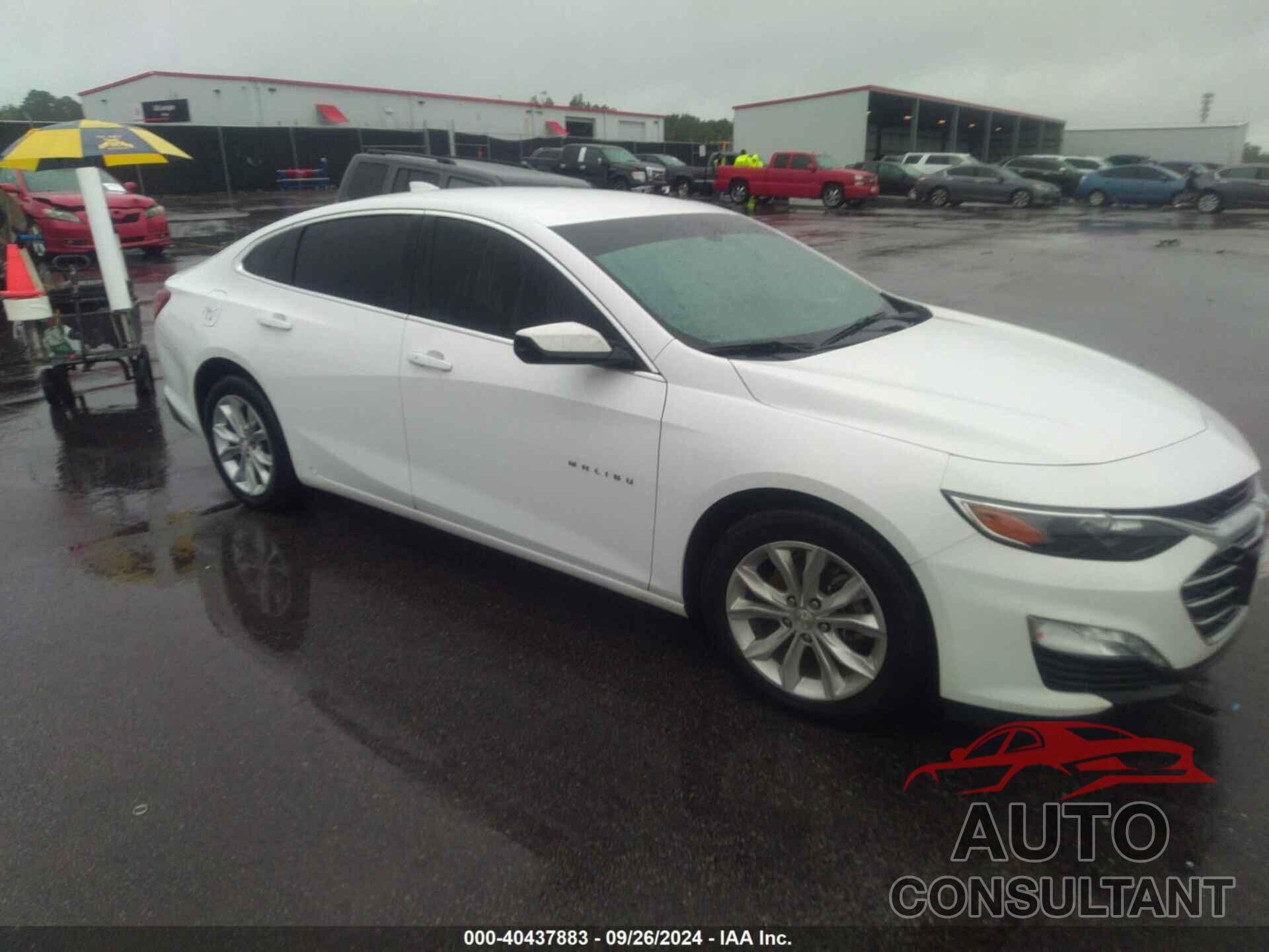 CHEVROLET MALIBU 2020 - 1G1ZD5ST8LF069609