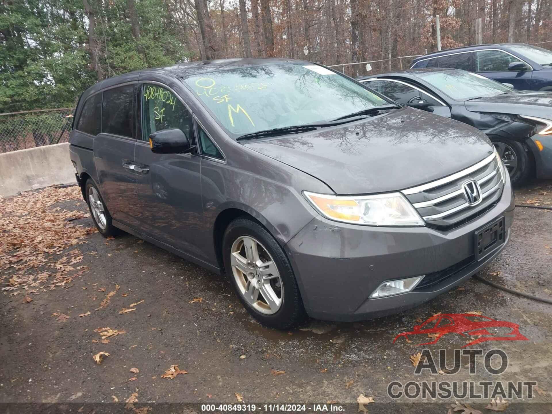 HONDA ODYSSEY 2013 - 5FNRL5H96DB084508