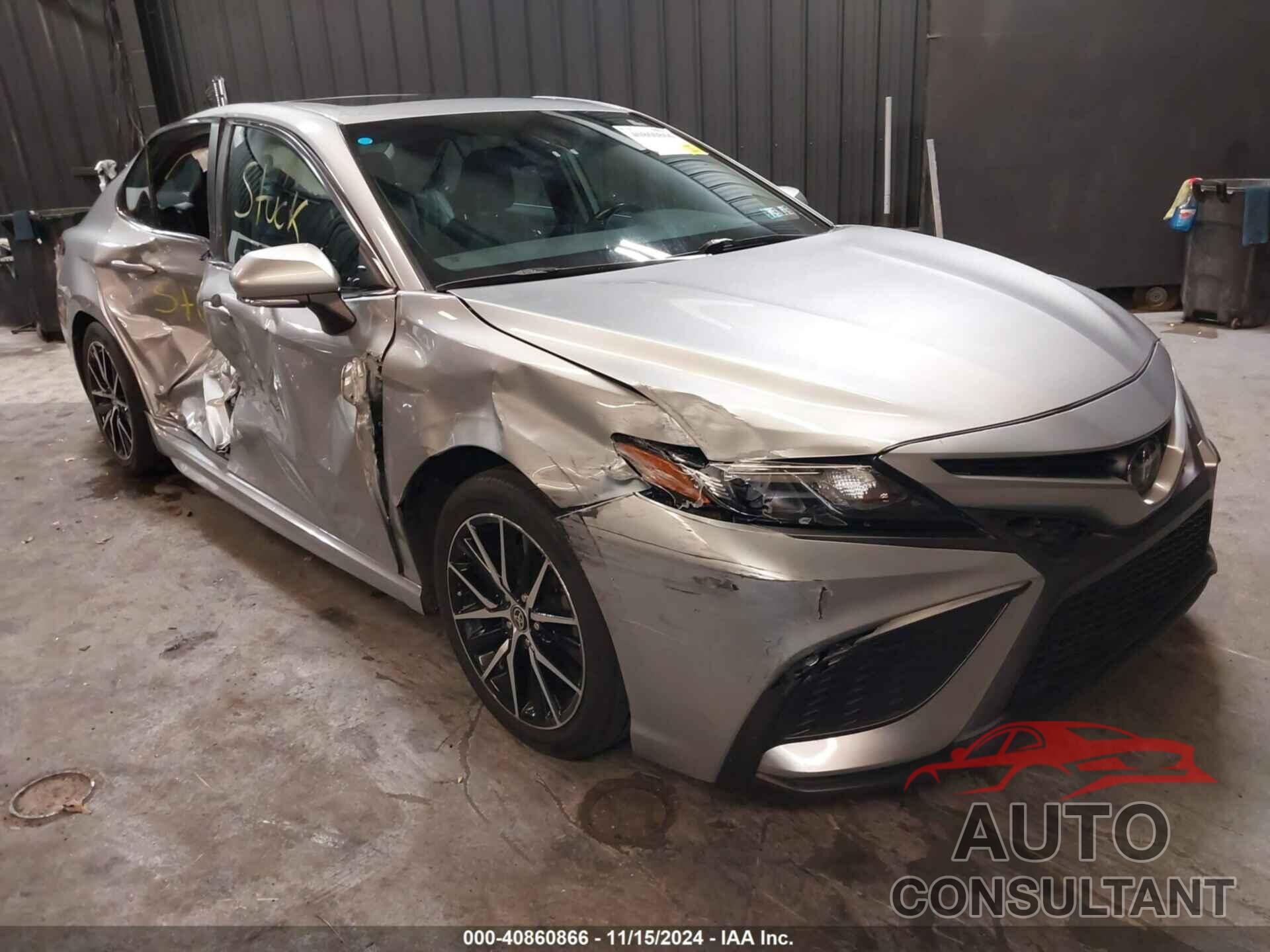 TOYOTA CAMRY 2021 - 4T1G11BK7MU030932