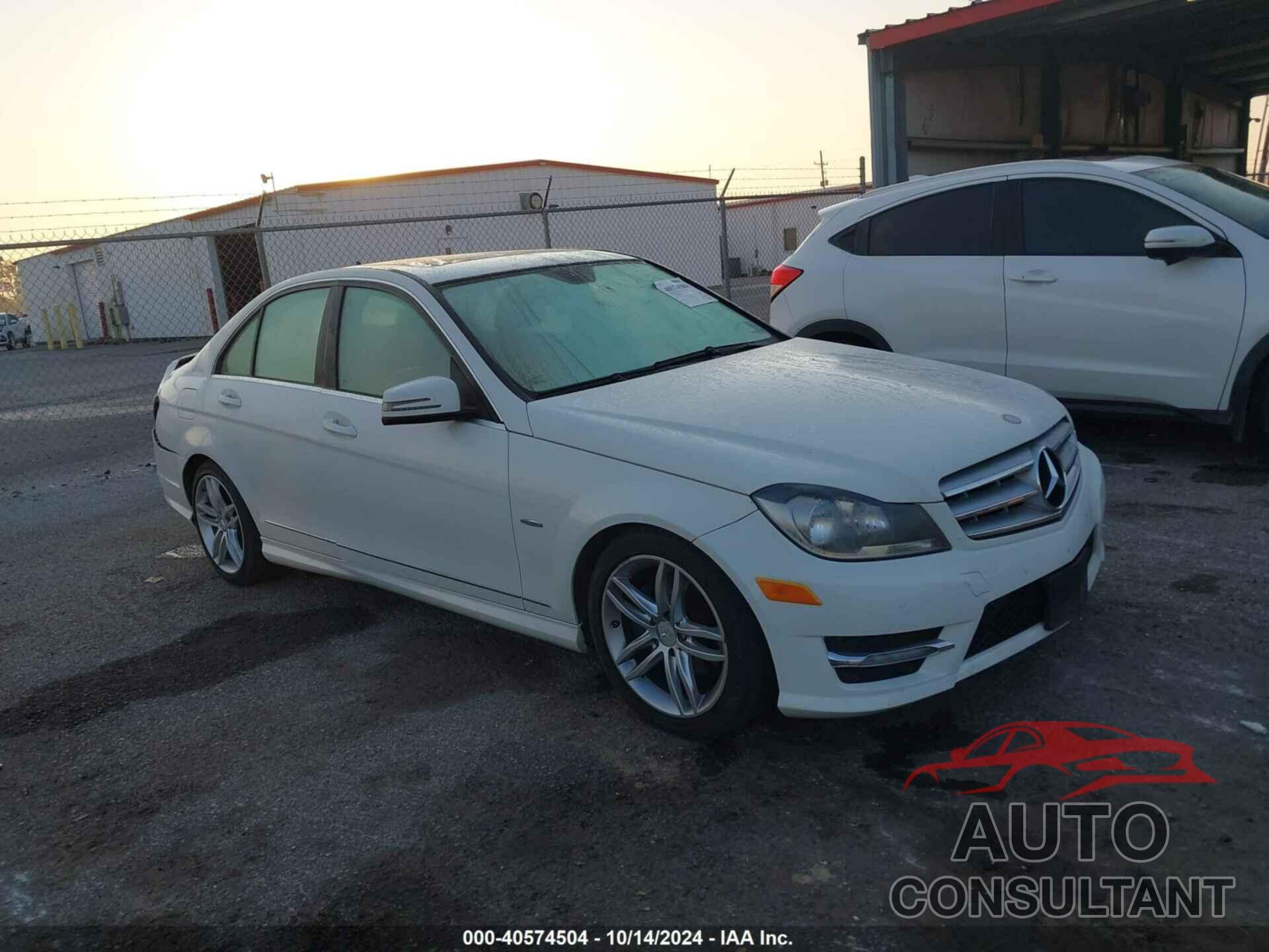 MERCEDES-BENZ C 250 2012 - WDDGF4HB8CR217442