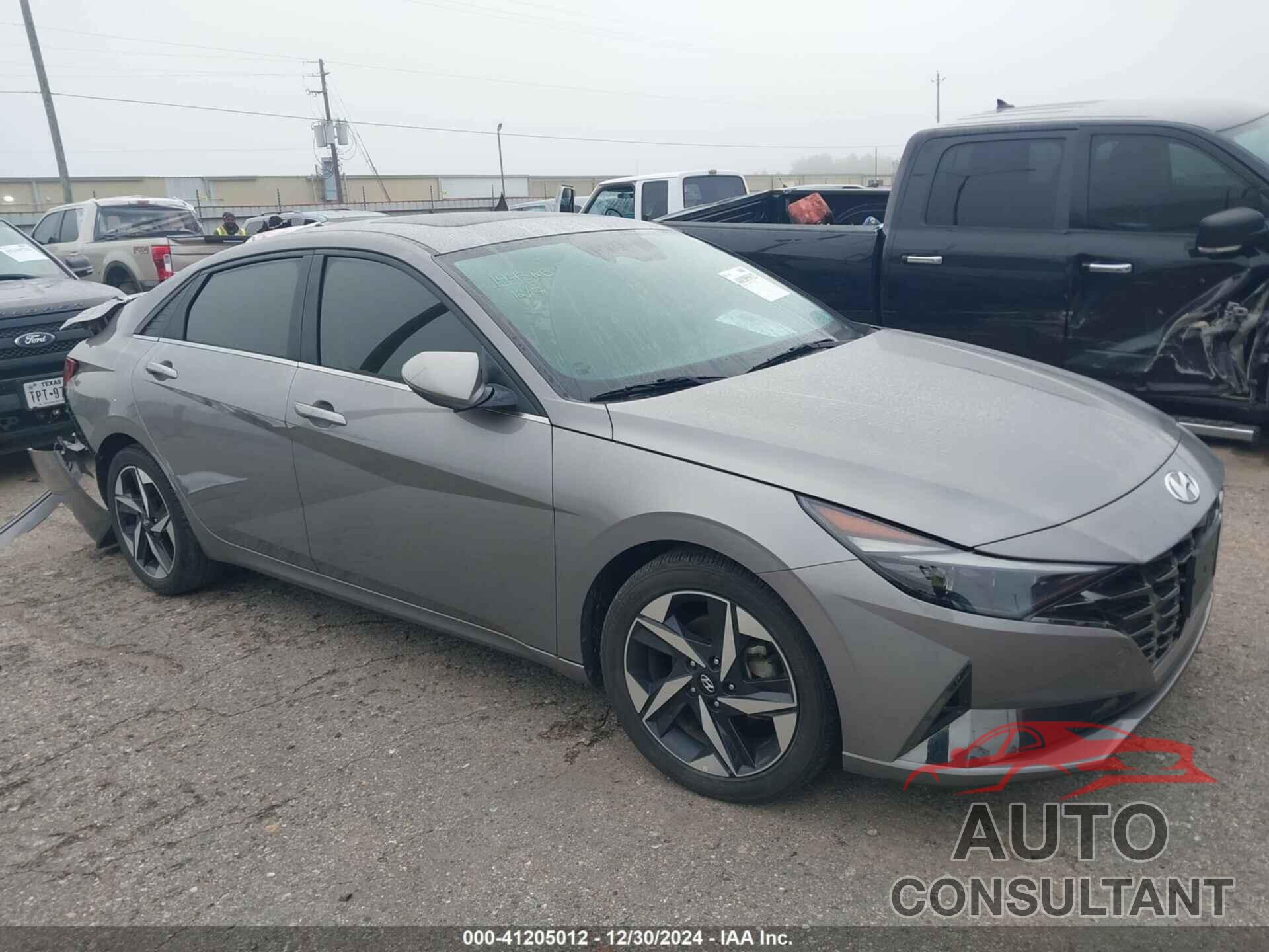 HYUNDAI ELANTRA 2023 - KMHLP4AG0PU486724