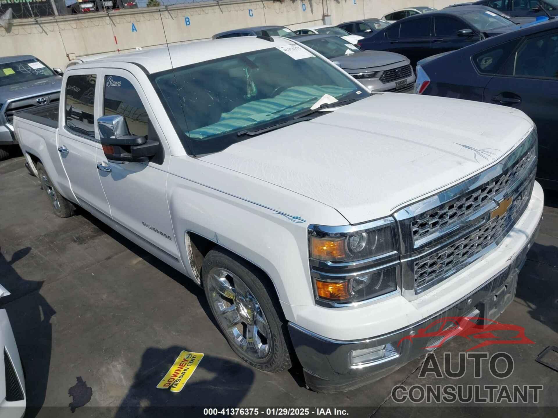 CHEVROLET SILVERADO 1500 2015 - 3GCUCSEJ3FG467861