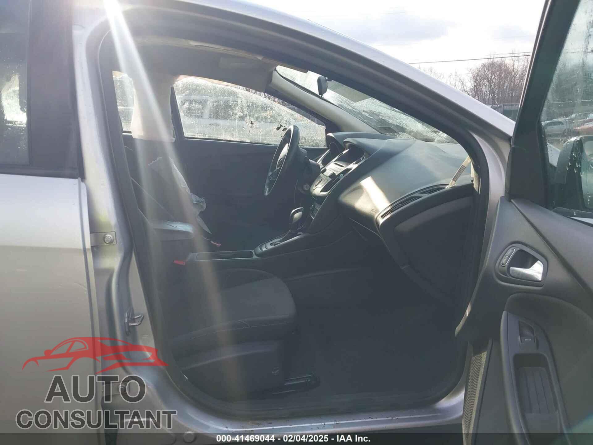 FORD FOCUS 2016 - 1FADP3F27GL385191