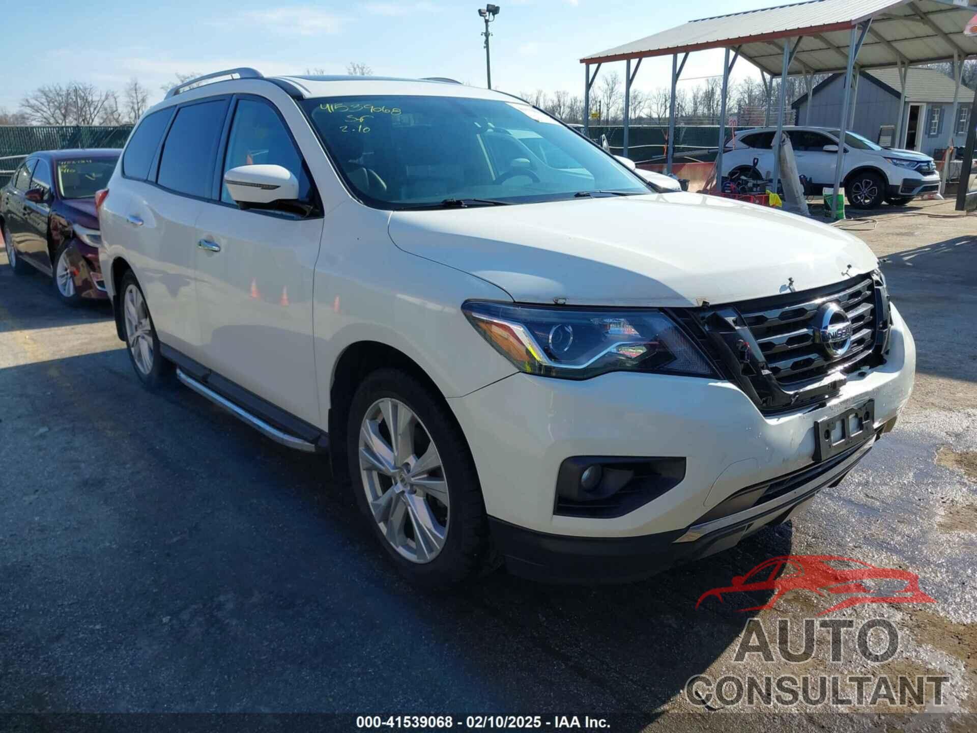 NISSAN PATHFINDER 2018 - 5N1DR2MM1JC618956