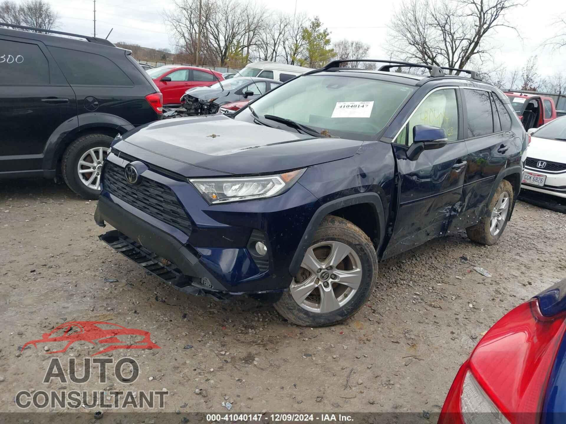 TOYOTA RAV4 2019 - JTMP1RFV5KD014152