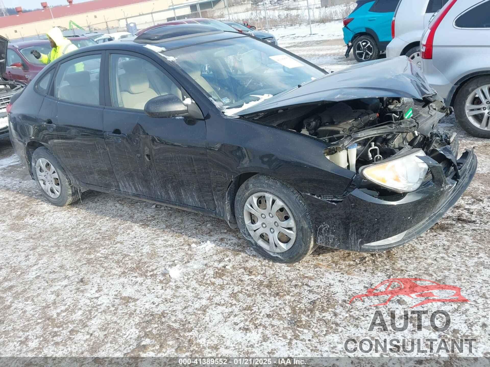HYUNDAI ELANTRA 2009 - KMHDU46D39U818802