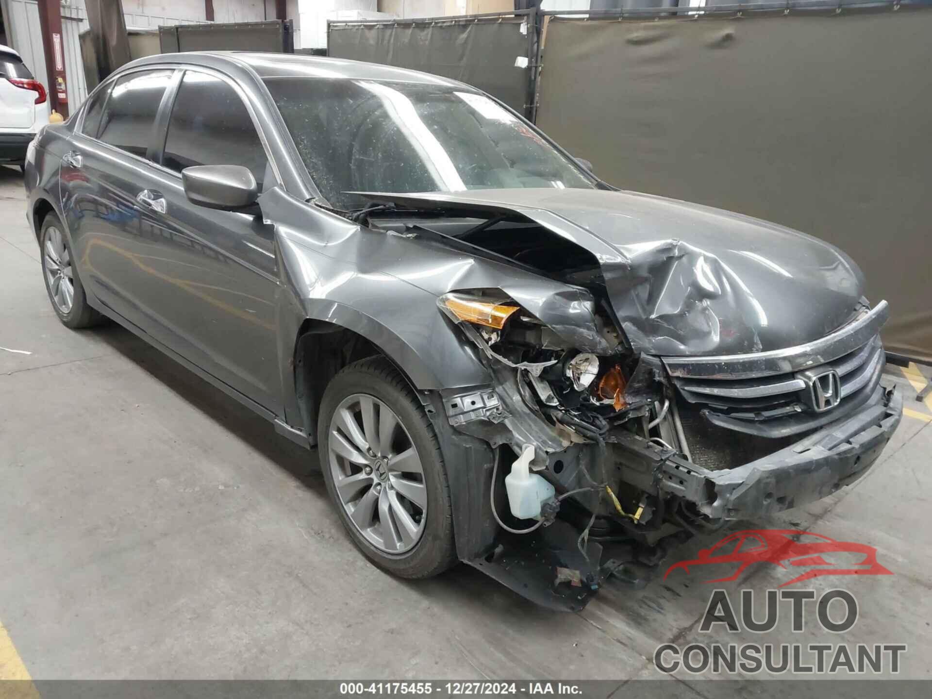 HONDA ACCORD 2011 - 1HGCP3F81BA020490