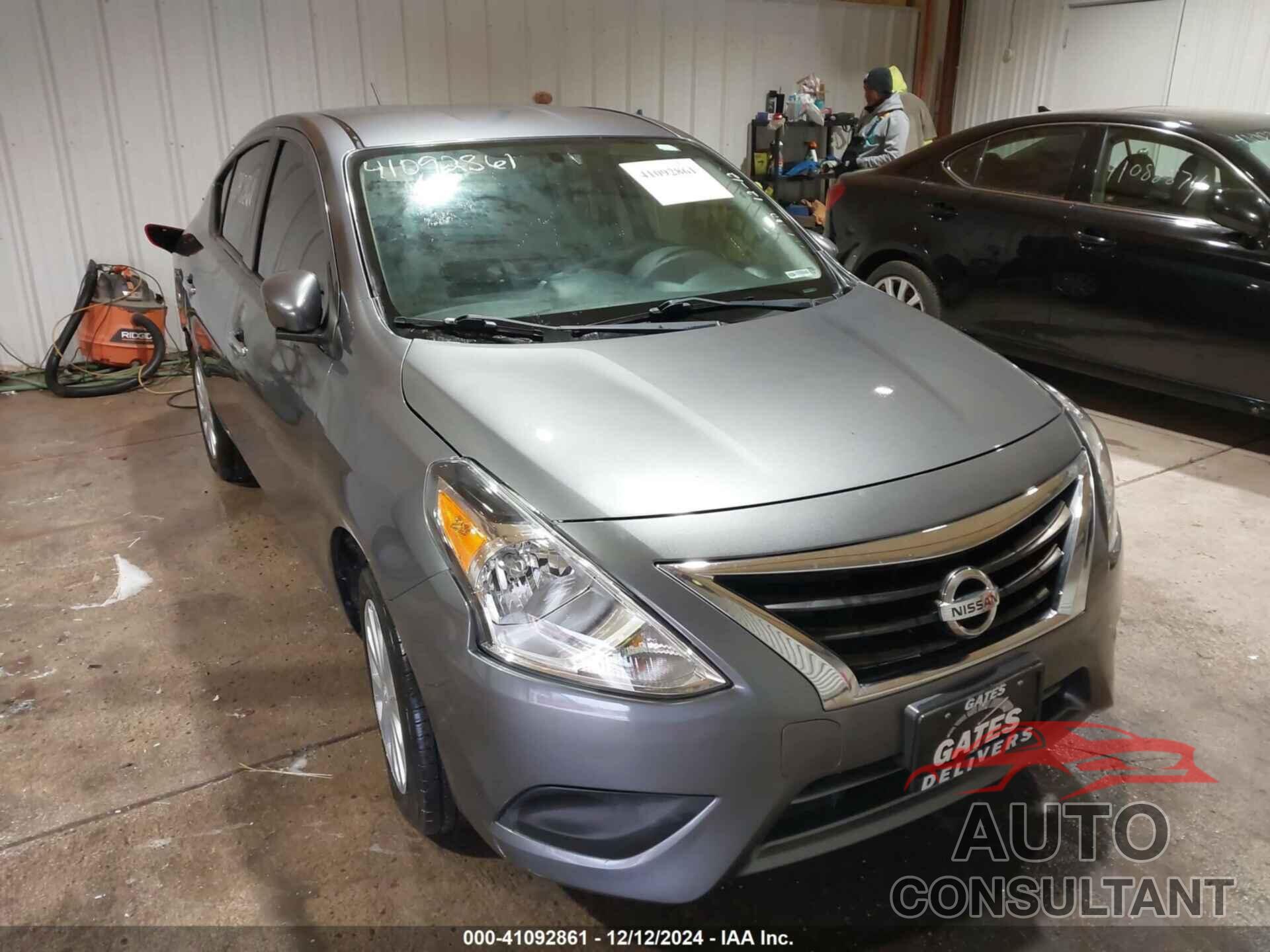 NISSAN VERSA 2019 - 3N1CN7AP4KL870037