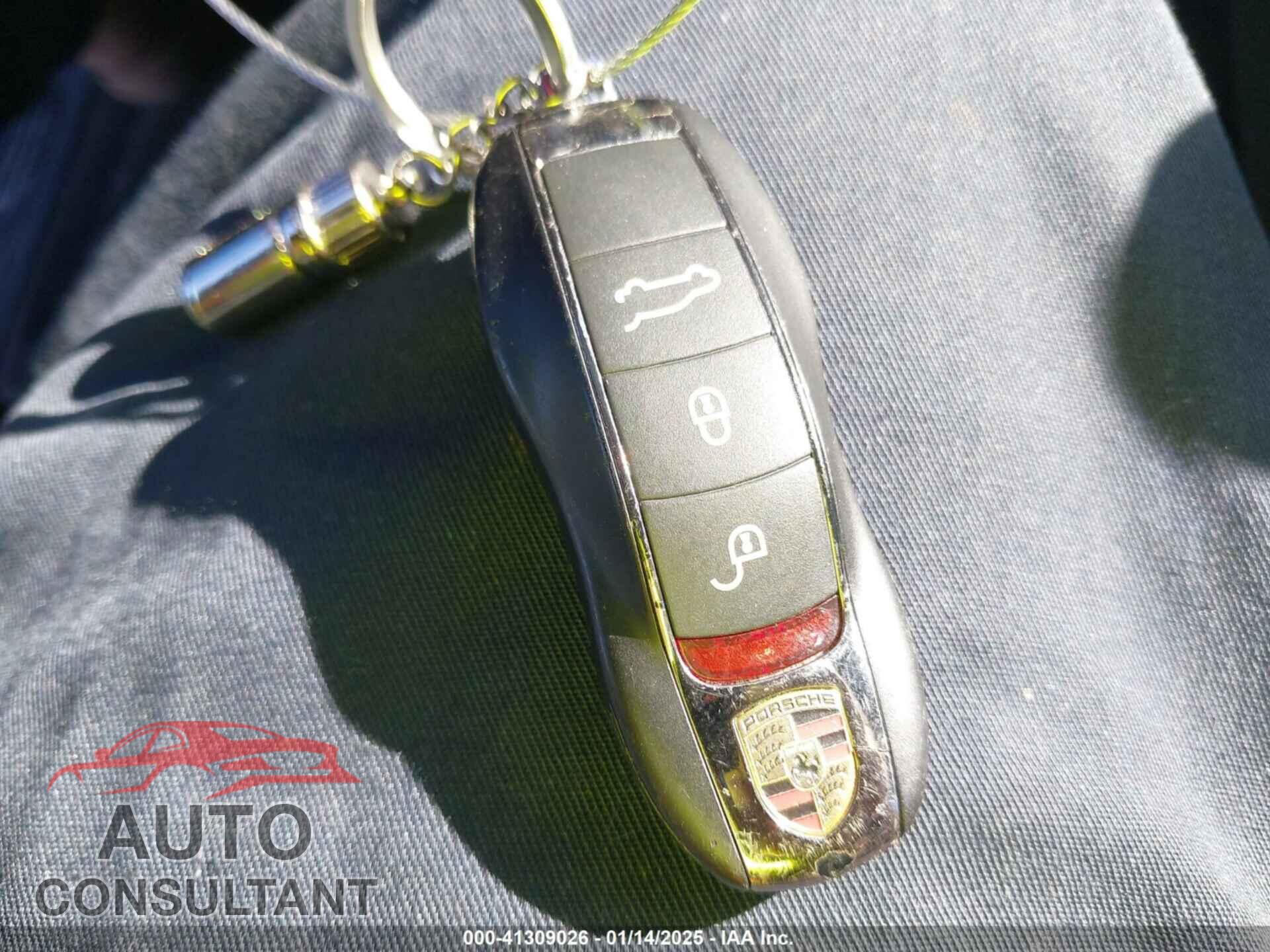 PORSCHE CAYENNE 2016 - WP1AA2A21GLA02456