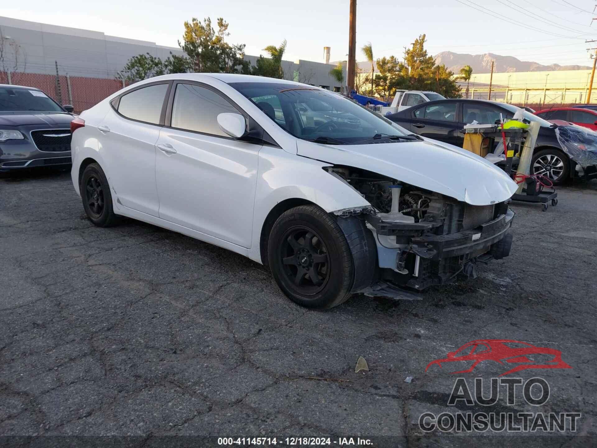 HYUNDAI ELANTRA 2016 - 5NPDH4AE0GH720276