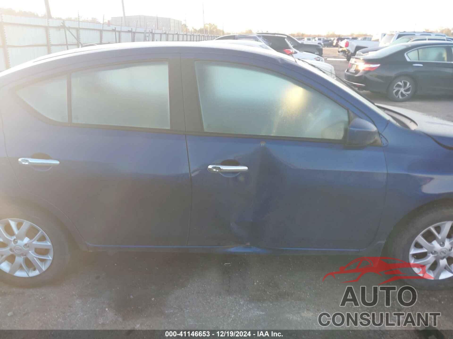 NISSAN VERSA 2018 - 3N1CN7APXJL841933