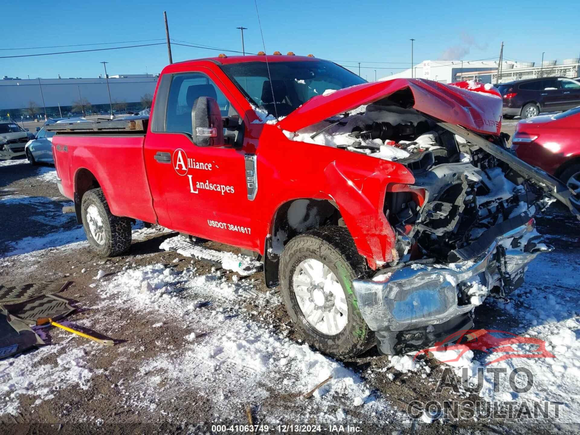 FORD F-350 2017 - 1FTRF3B67HEF08988