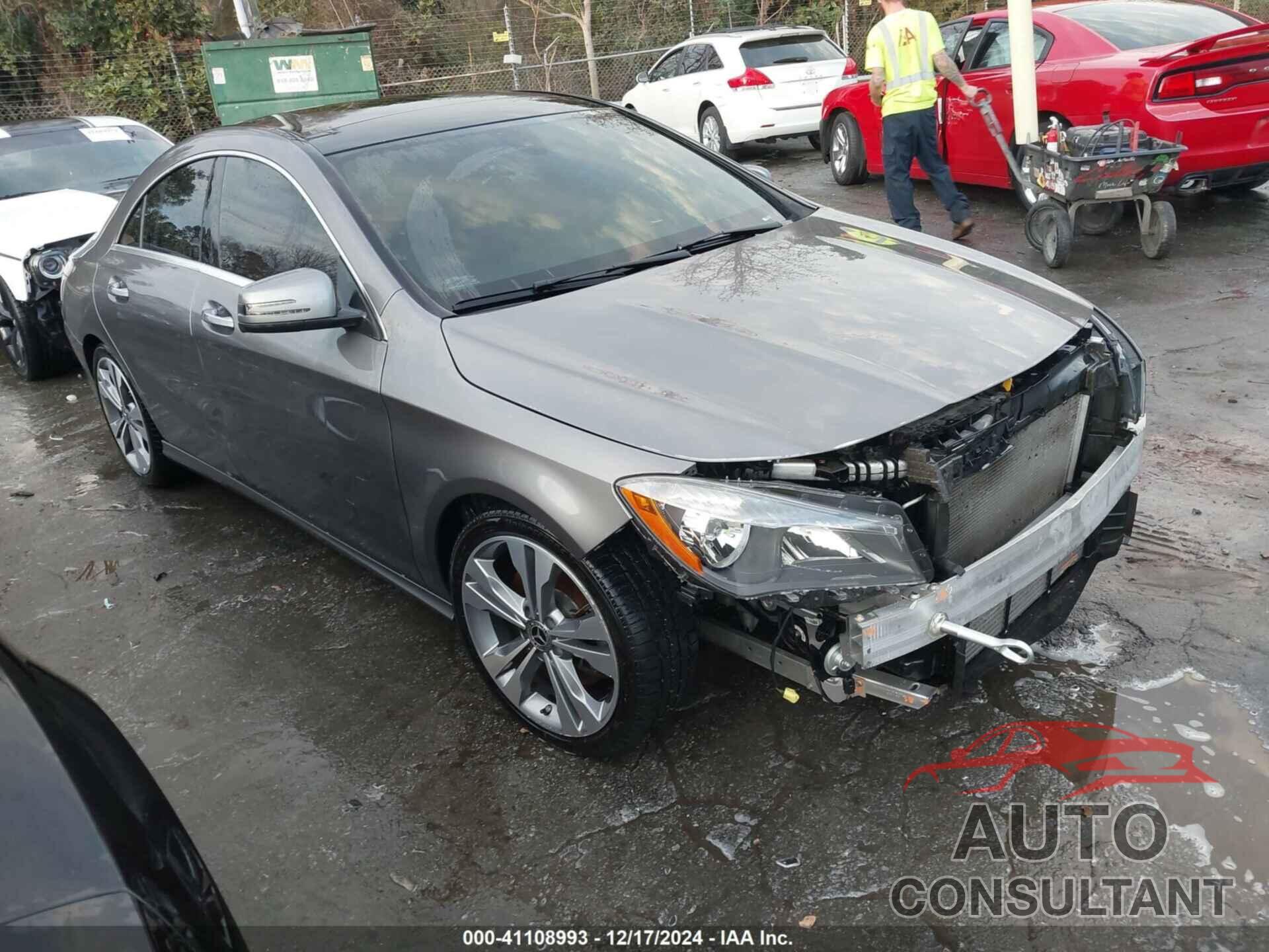 MERCEDES-BENZ CLA 250 2019 - WDDSJ4GB3KN759144