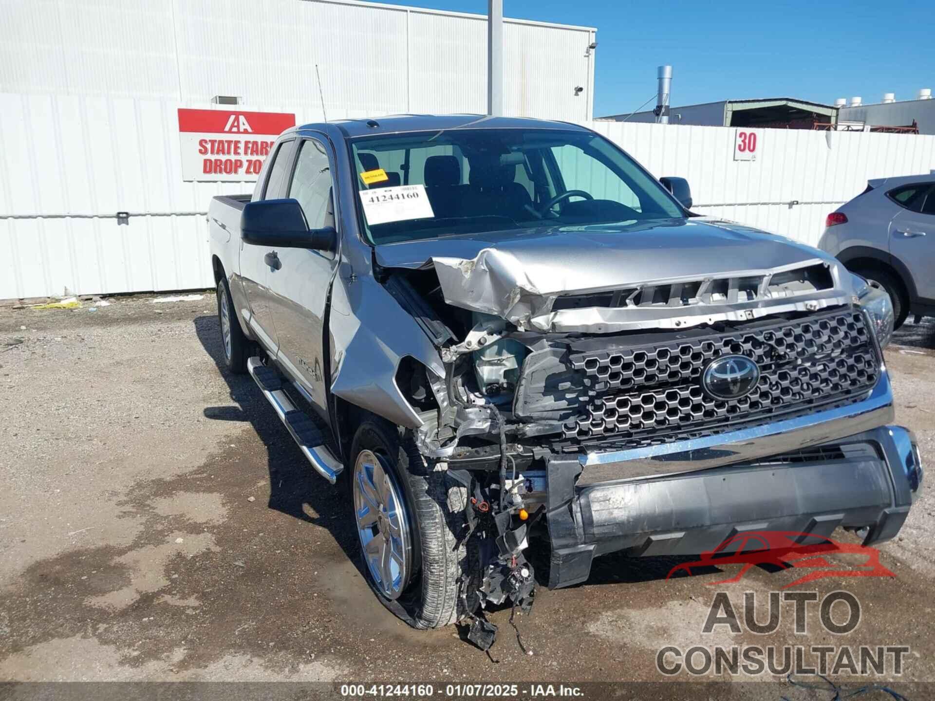 TOYOTA TUNDRA 2018 - 5TFRM5F11JX131505