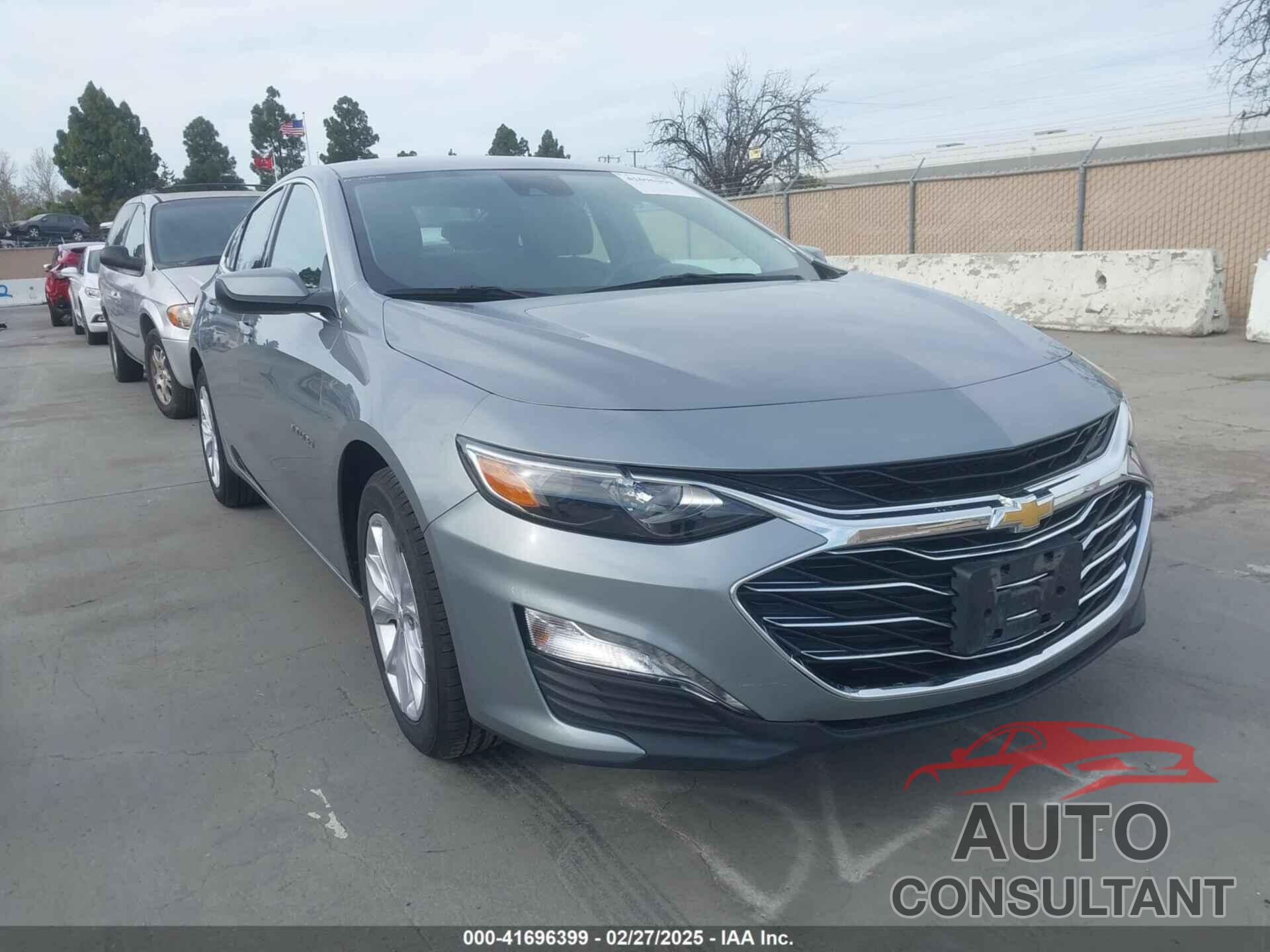 CHEVROLET MALIBU 2023 - 1G1ZD5ST8PF183776