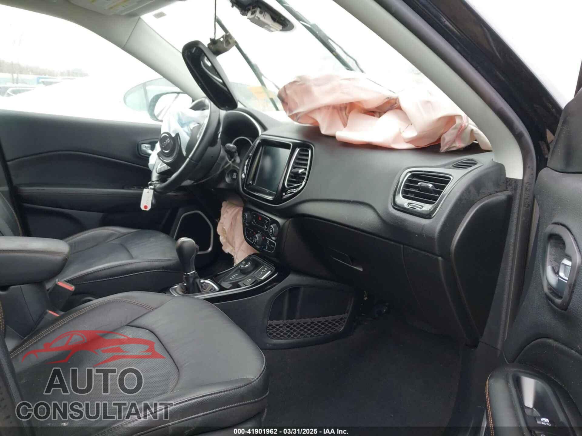 JEEP COMPASS 2021 - 3C4NJDCB2MT576575