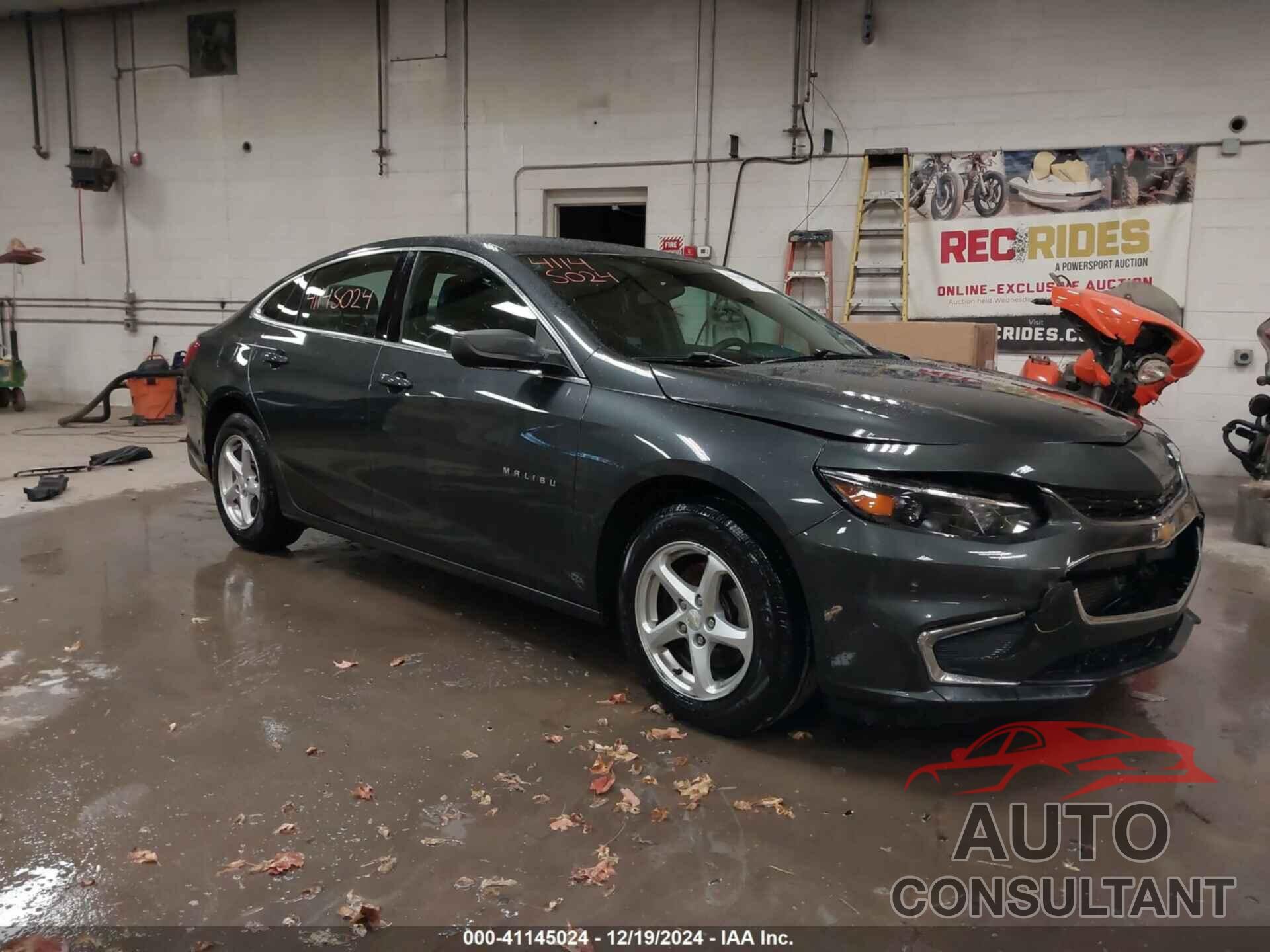 CHEVROLET MALIBU 2017 - 1G1ZC5ST8HF164617