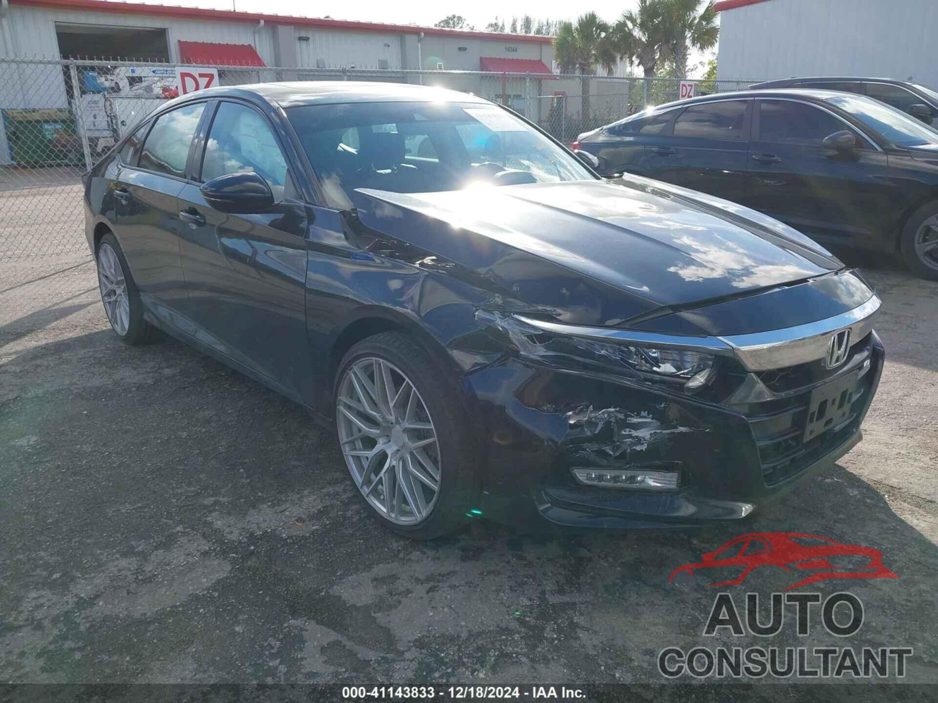 HONDA ACCORD 2018 - 1HGCV2F55JA026040