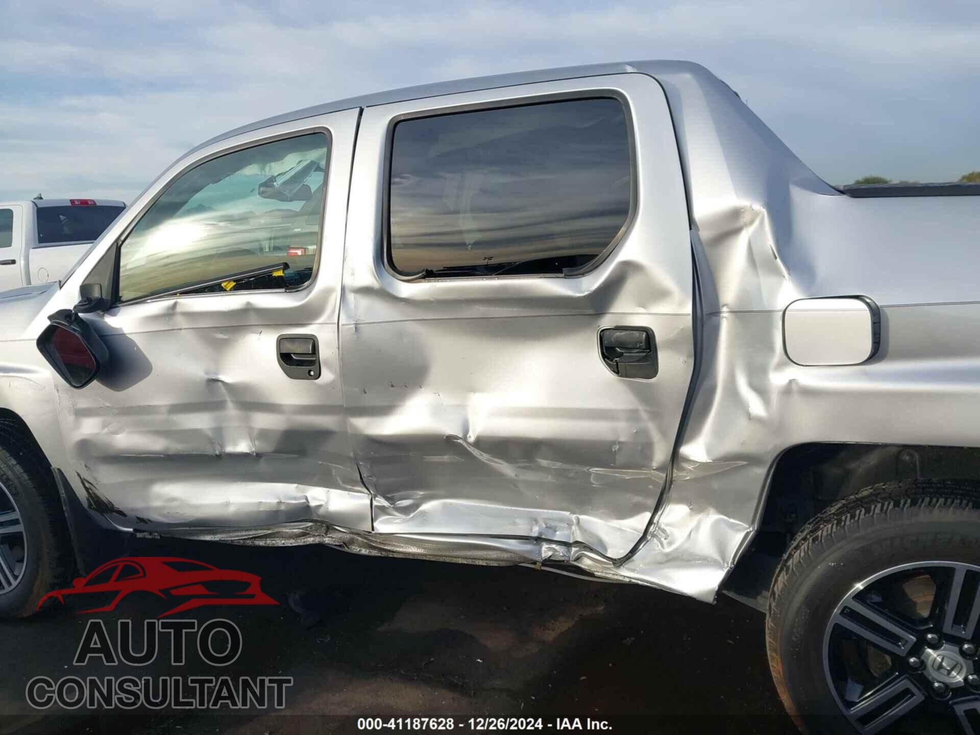 HONDA RIDGELINE 2014 - 5FPYK1F70EB002631