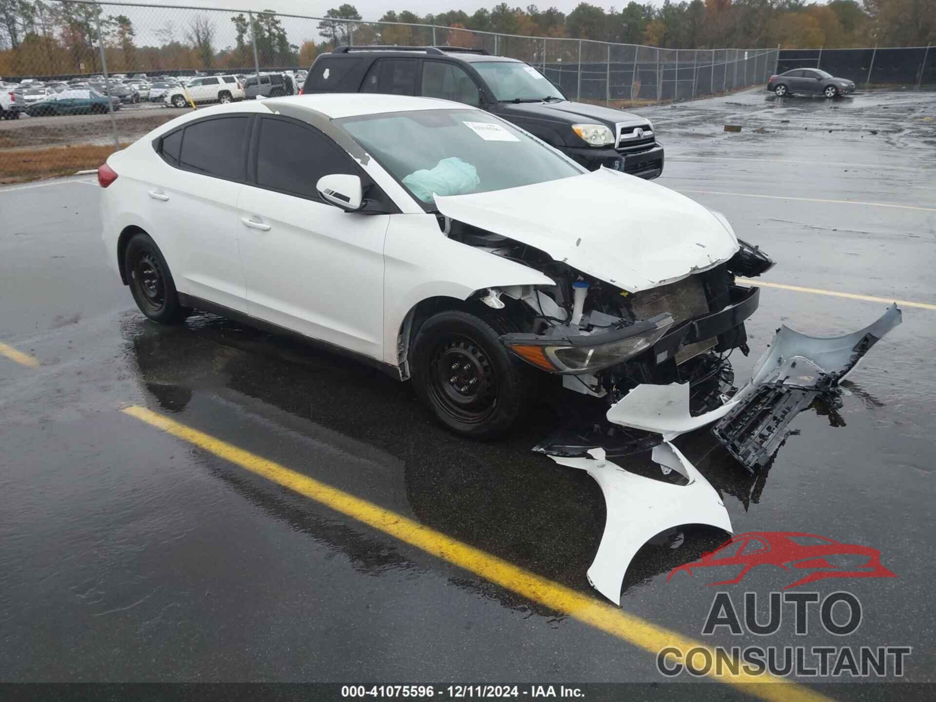 HYUNDAI ELANTRA 2017 - 5NPD74LF4HH191358
