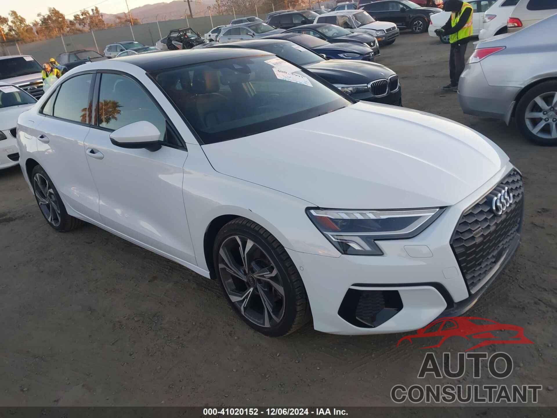 AUDI A3 2023 - WAUHUDGY2PA145388