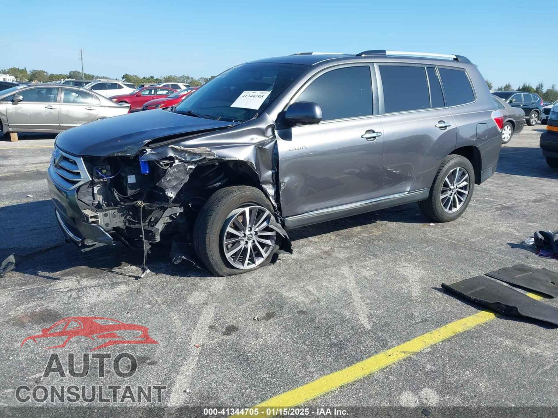 TOYOTA HIGHLANDER 2013 - 5TDYK3EH8DS128020