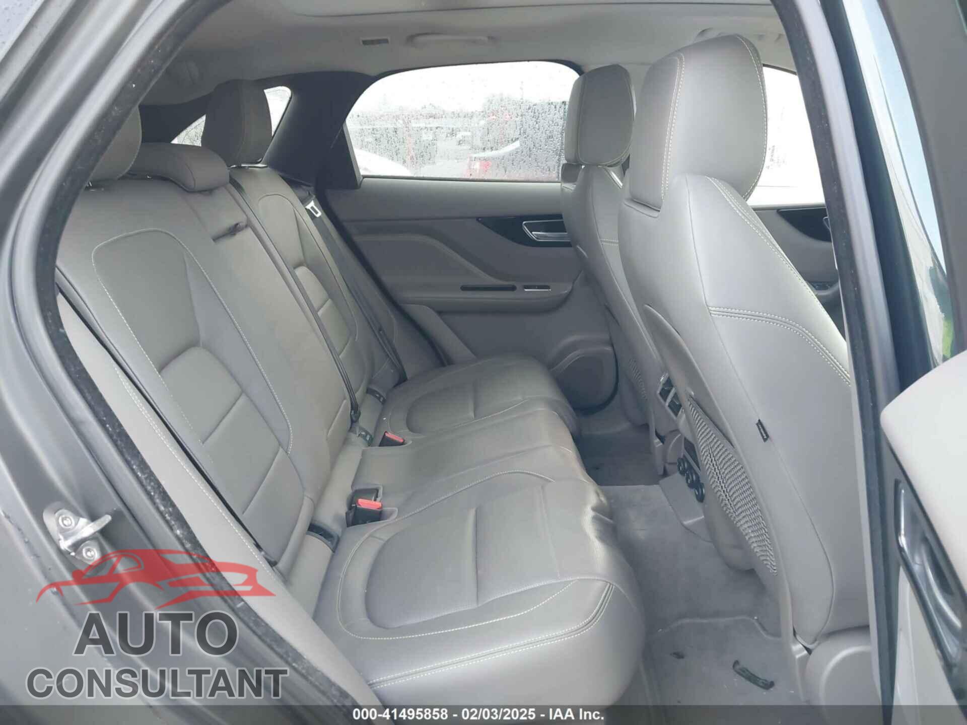JAGUAR F-PACE 2017 - SADCL2BN2HA488662