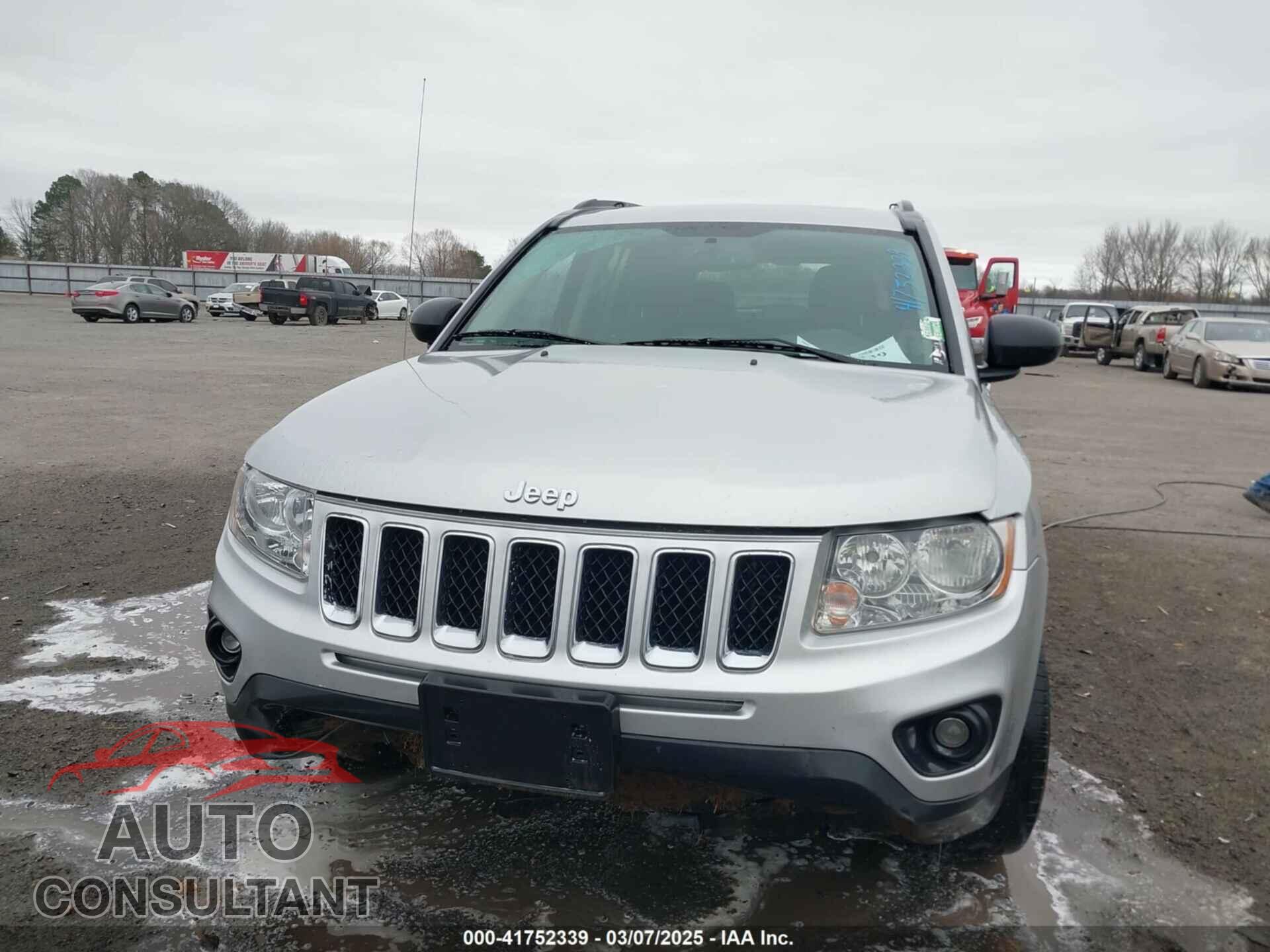 JEEP COMPASS 2012 - 1C4NJCCB3CD511555