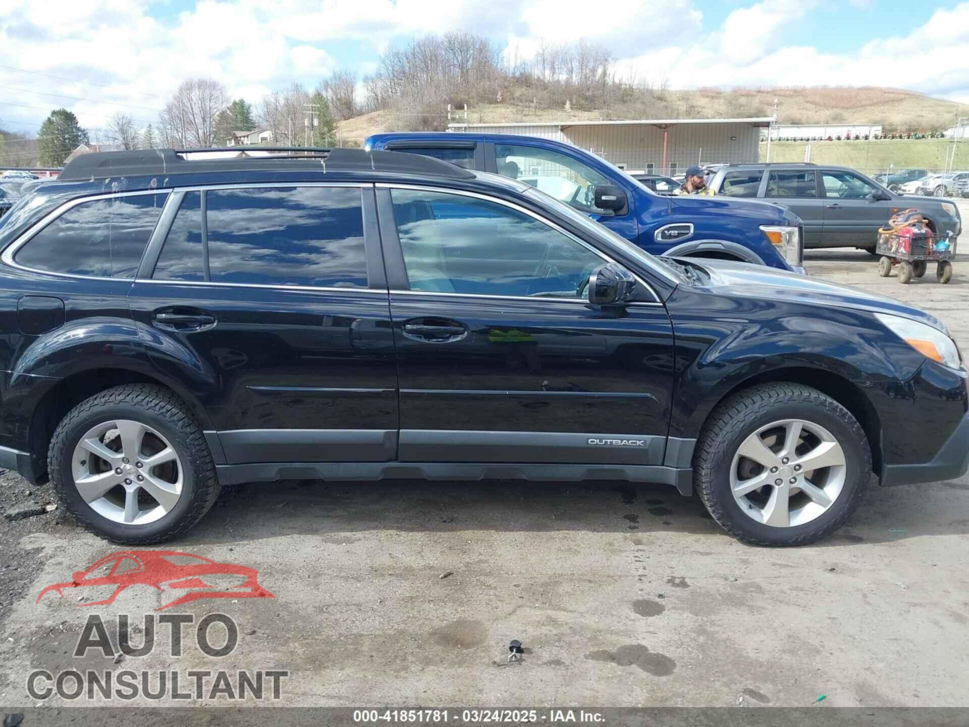 SUBARU OUTBACK 2014 - 4S4BRBLC4E3235812