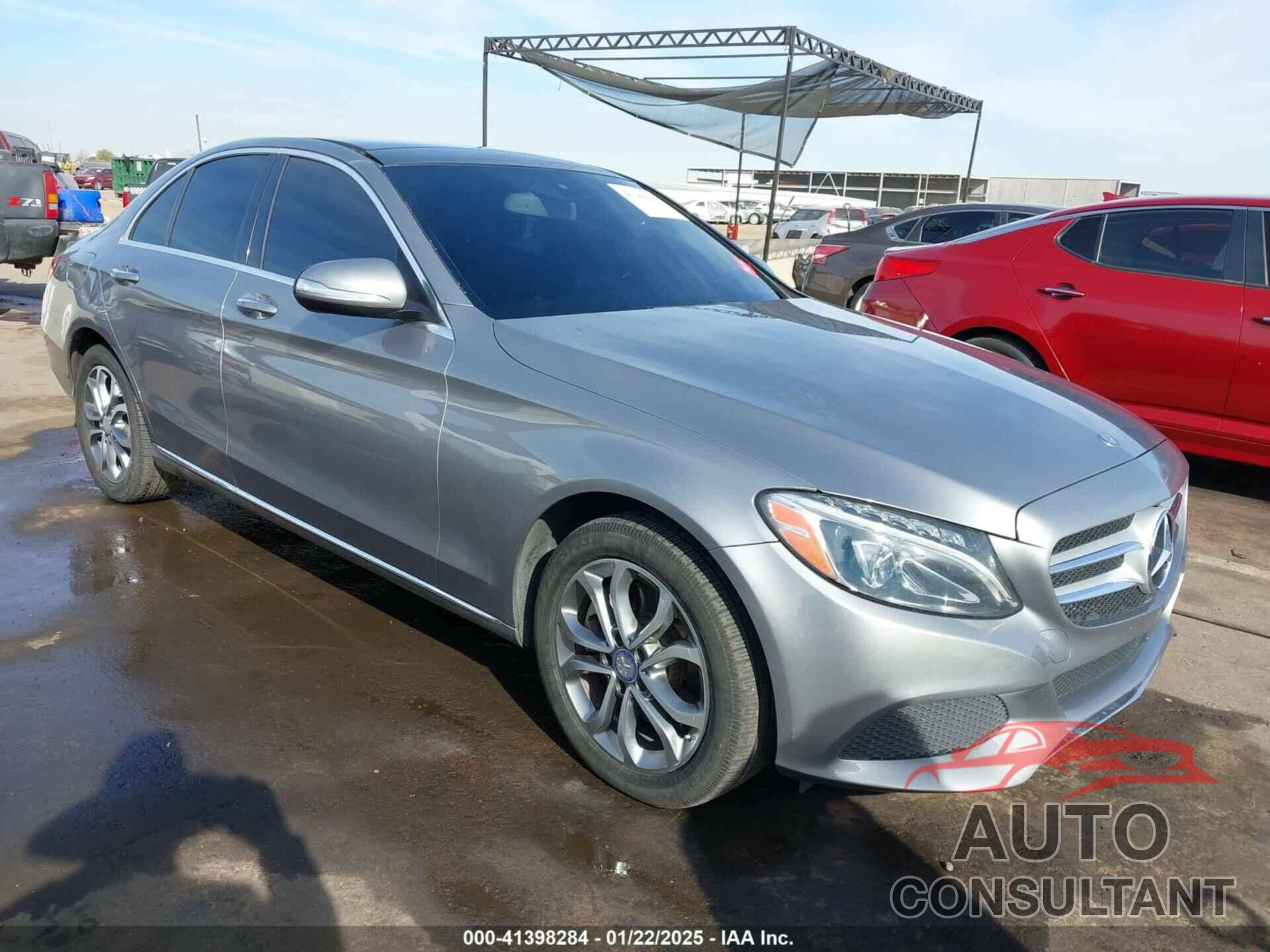 MERCEDES-BENZ C 300 2015 - 55SWF4KB4FU016483