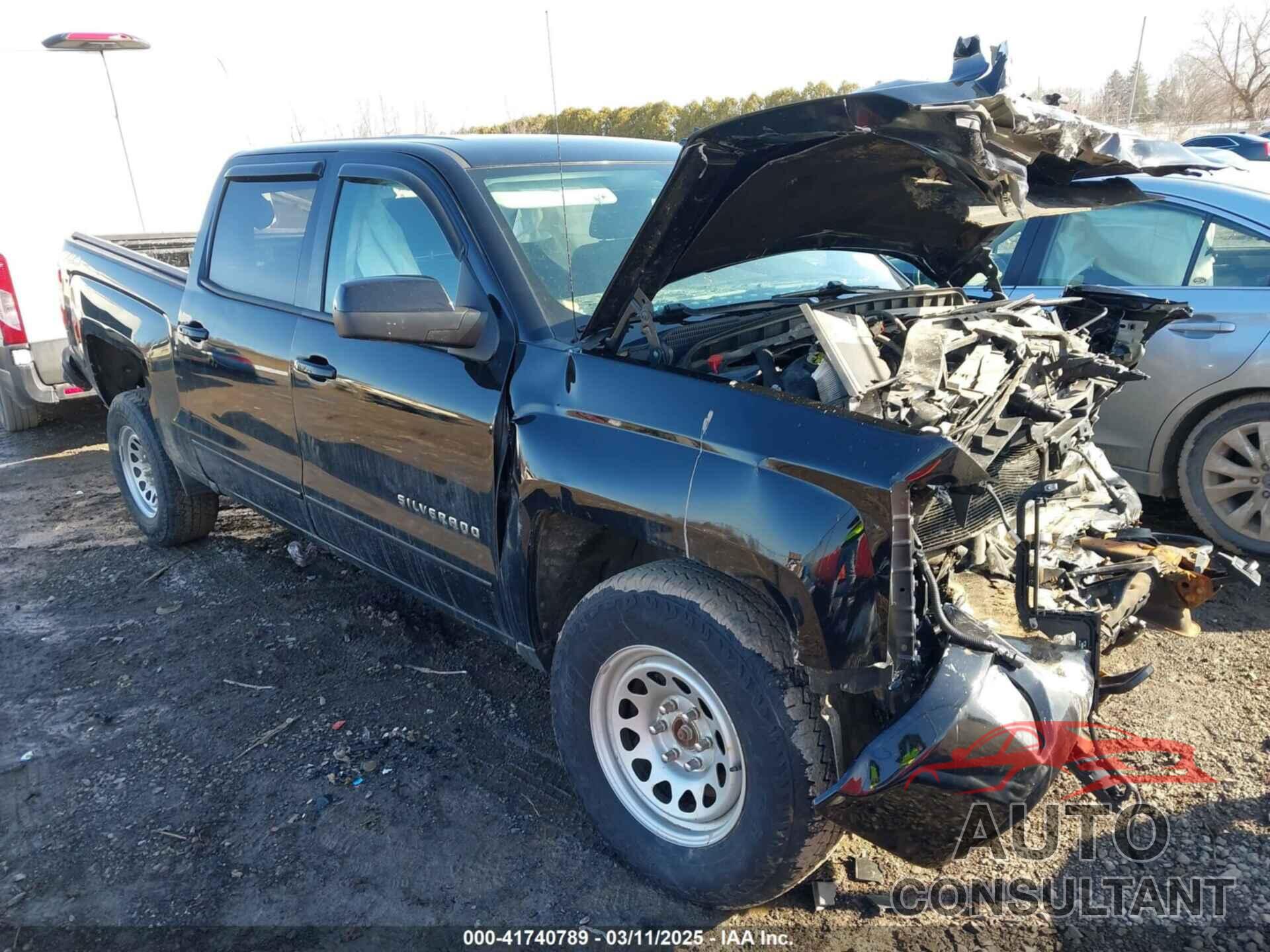 CHEVROLET SILVERADO 1500 2018 - 3GCUKREC4JG582460
