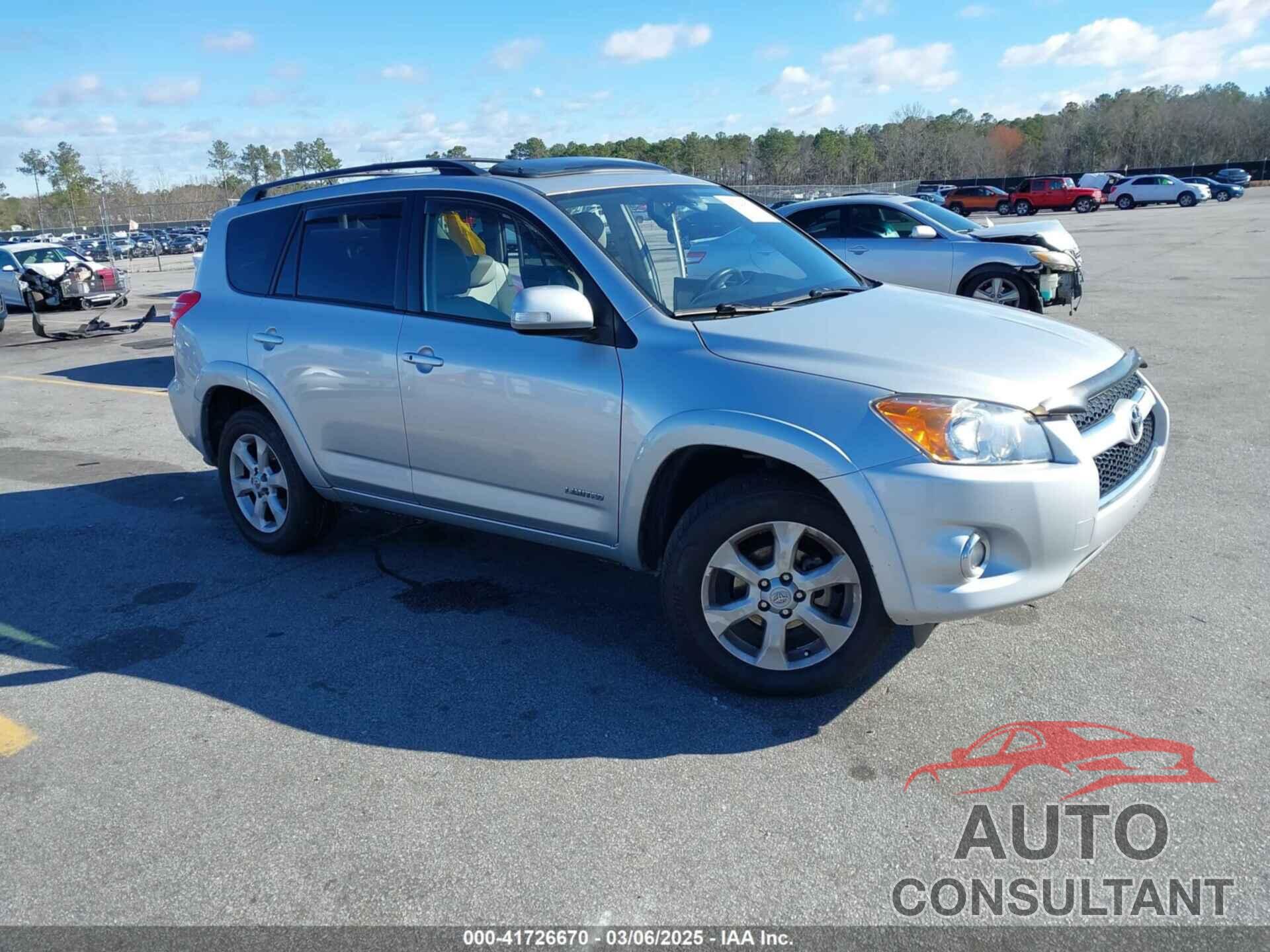 TOYOTA RAV4 2009 - JTMBF31V495012591