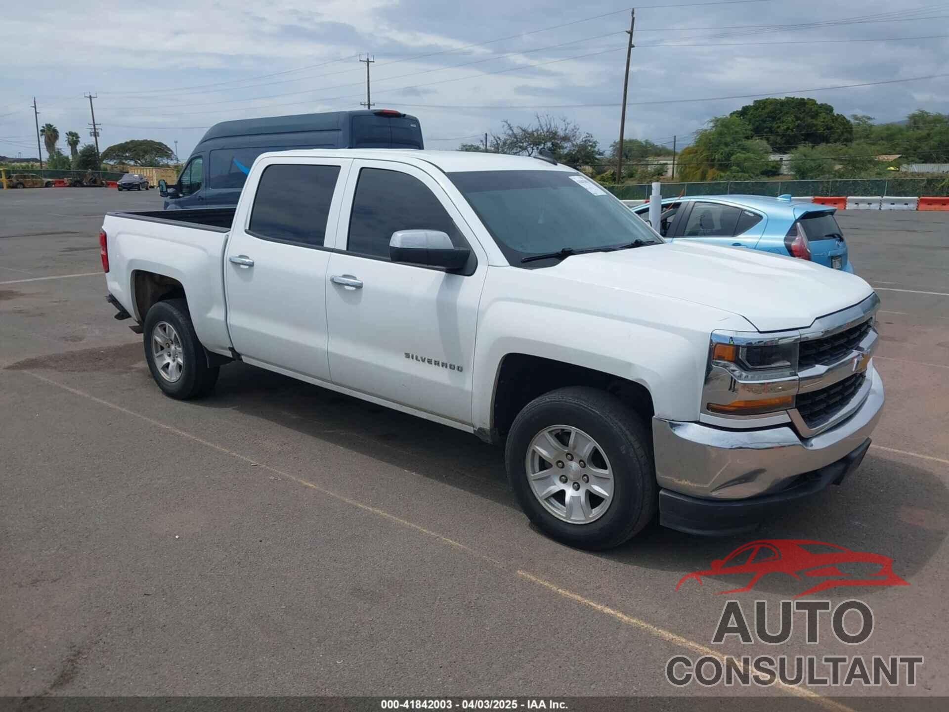 CHEVROLET SILVERADO 1500 2018 - 3GCPCNEH0JG368144