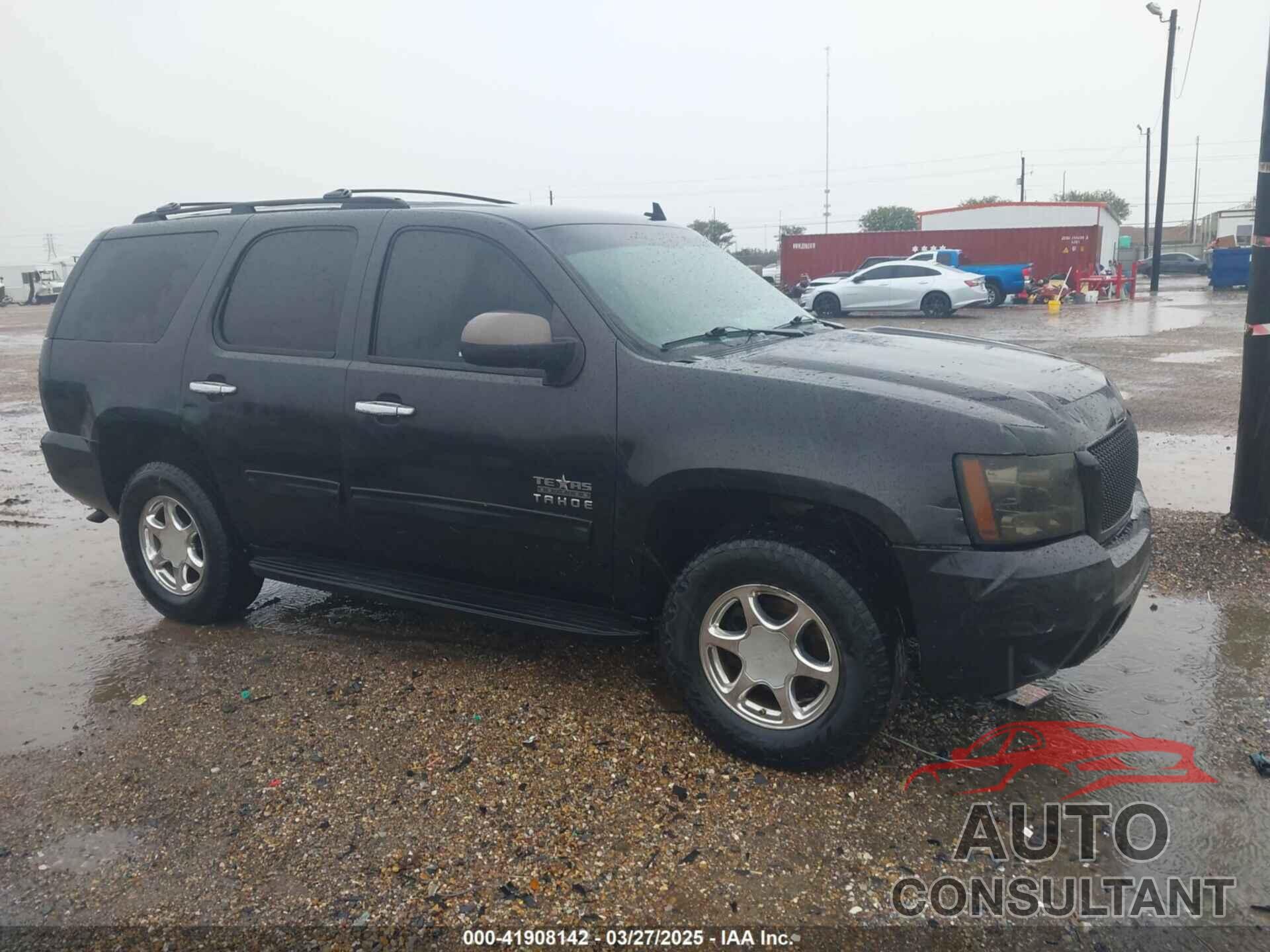 CHEVROLET TAHOE 2011 - 1GNSCAE0XBR145762