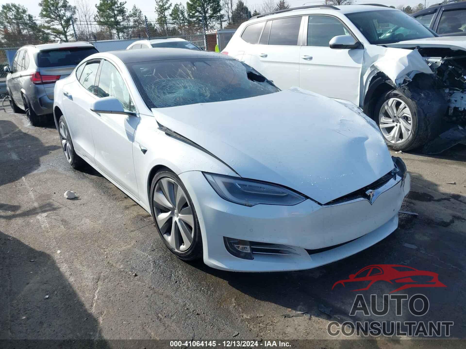 TESLA MODEL S 2020 - 5YJSA1E20LF411815