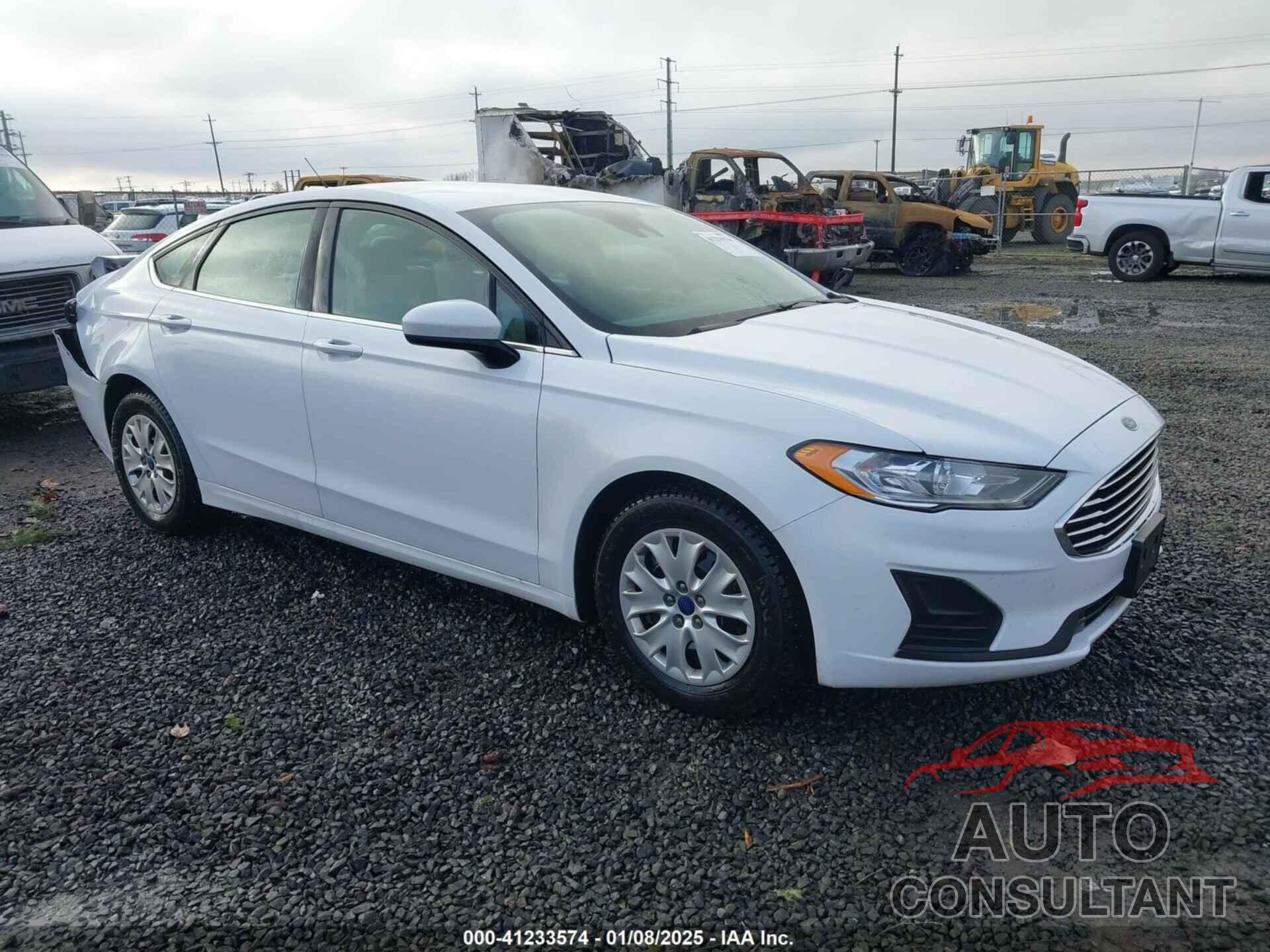 FORD FUSION 2019 - 3FA6P0G77KR233083