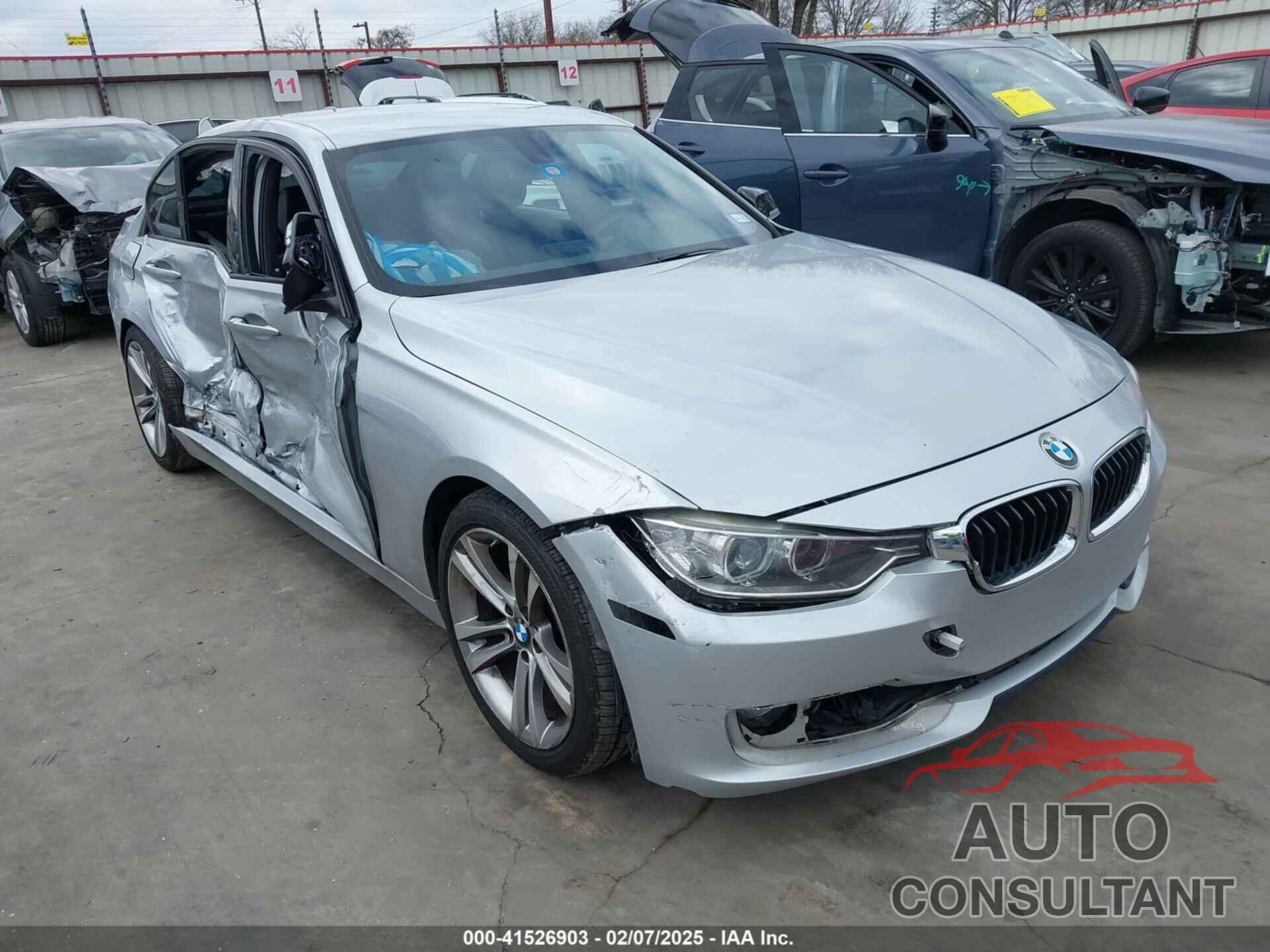BMW 328I 2013 - WBA3A5C50DF602203