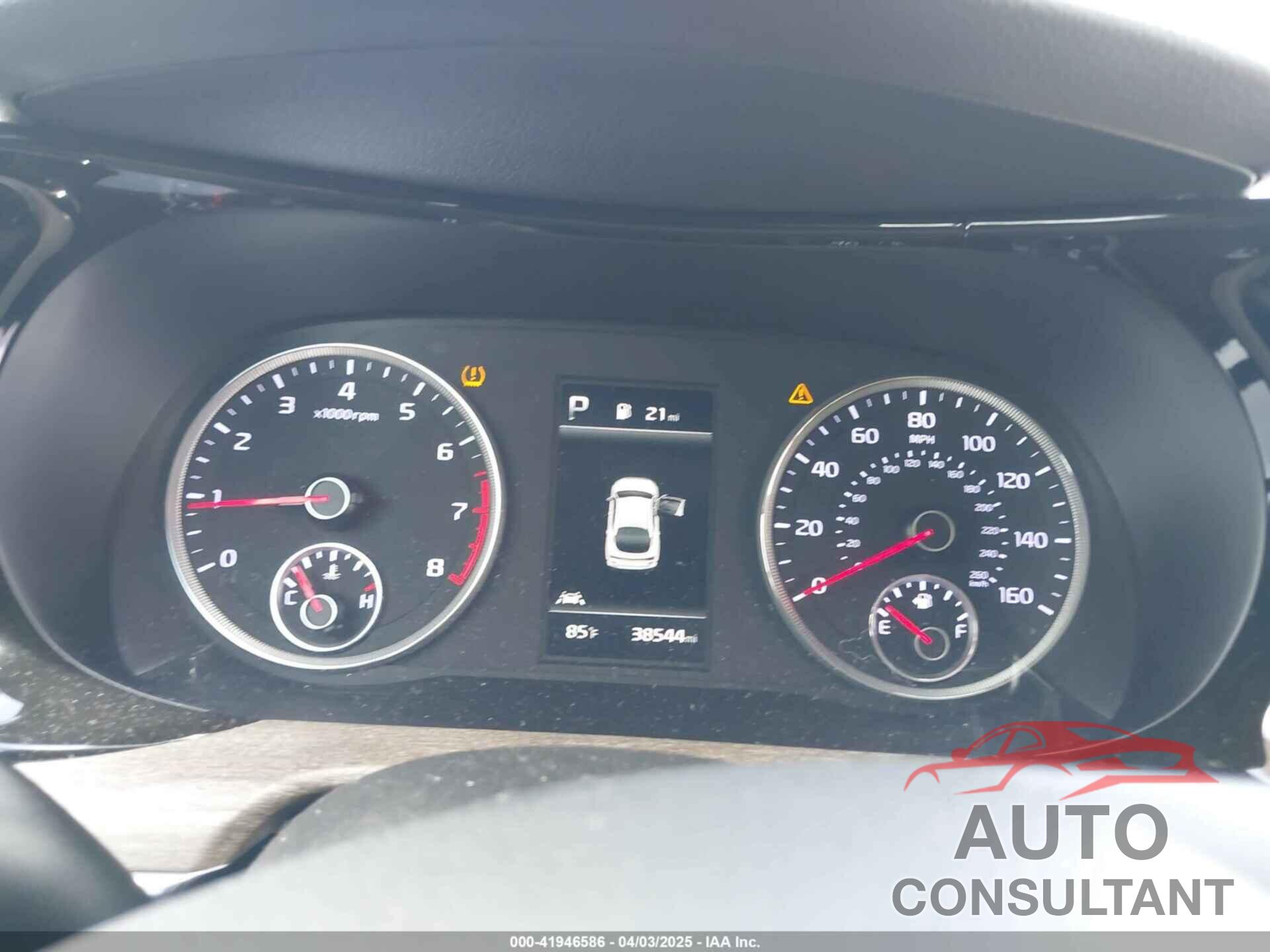 KIA K5 2023 - 5XXG34J27PG176727
