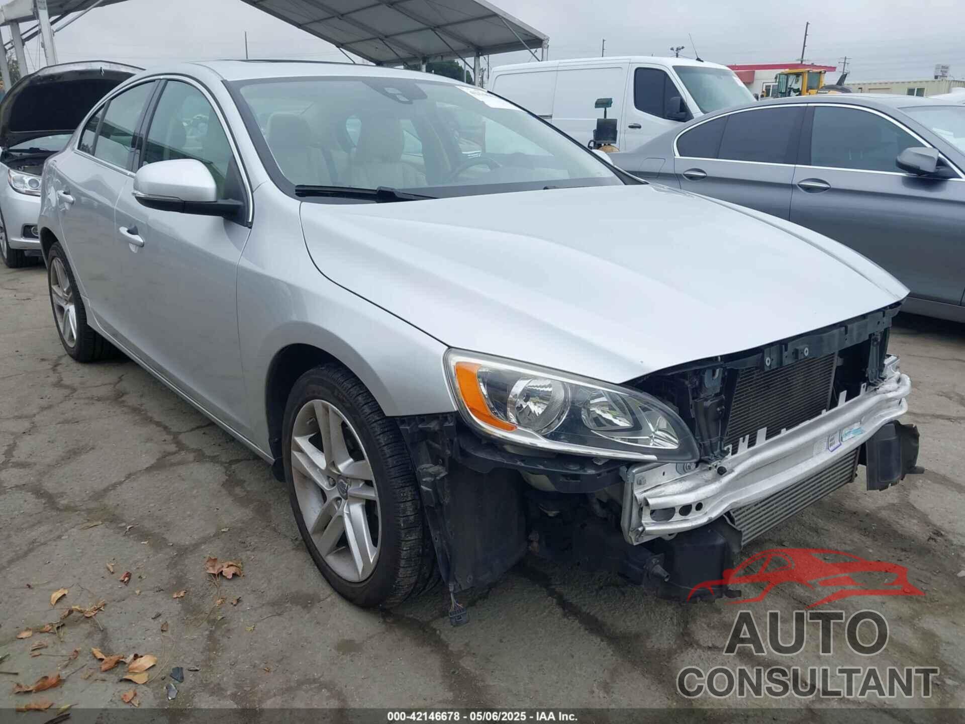 VOLVO S60 2015 - YV140MFD6F2306694