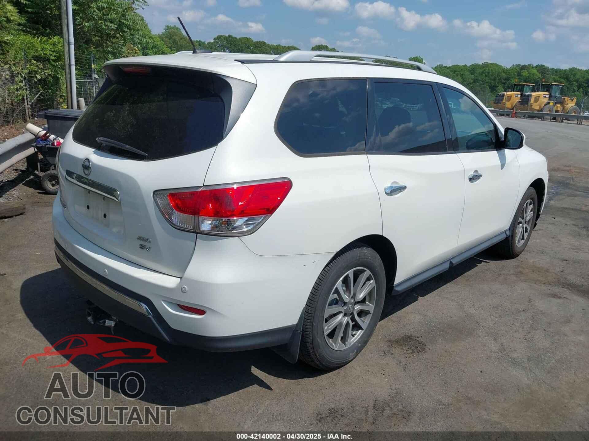 NISSAN PATHFINDER 2013 - 5N1AR2MM0DC674345