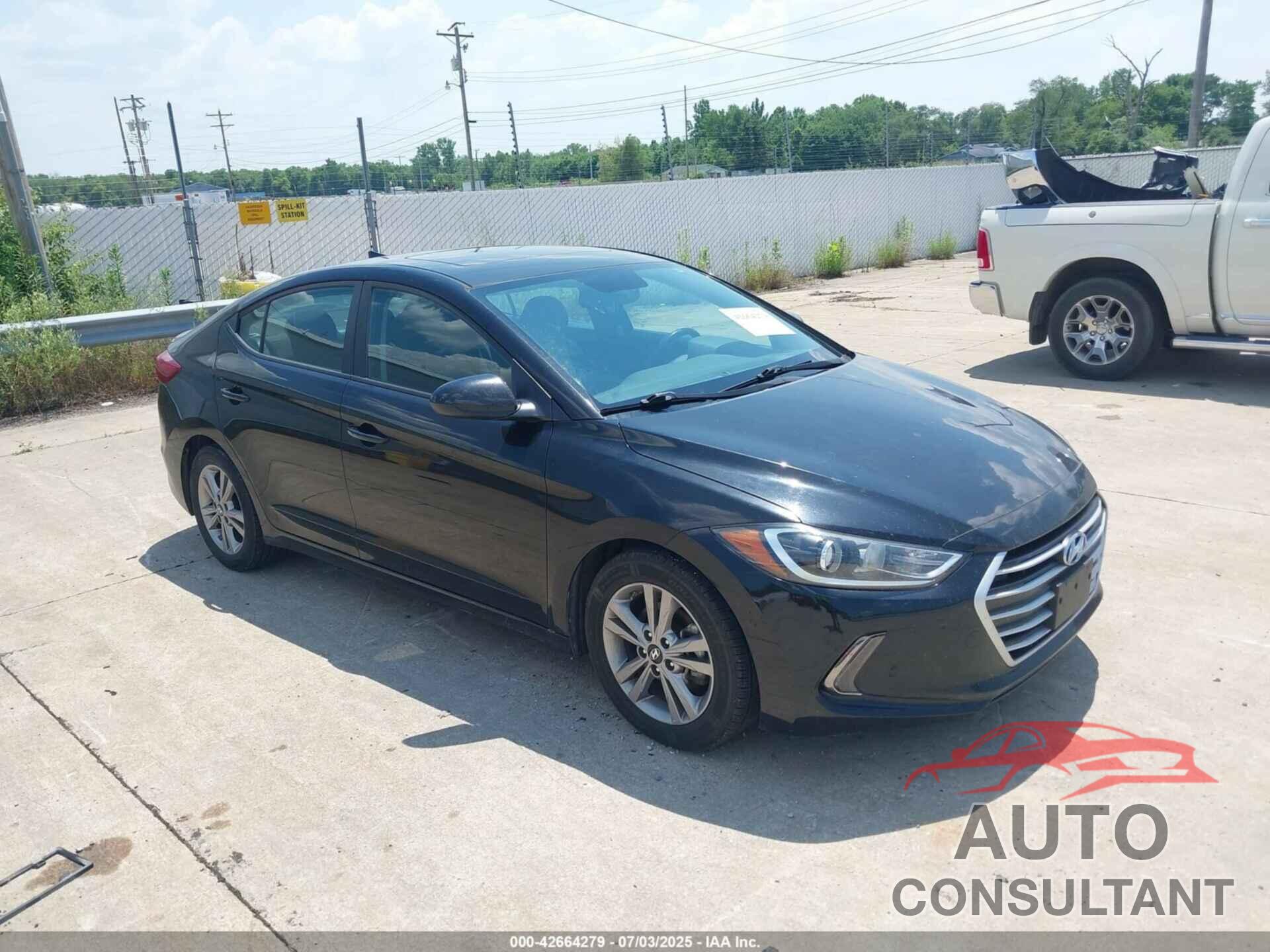 HYUNDAI ELANTRA 2017 - KMHD84LF5HU361192